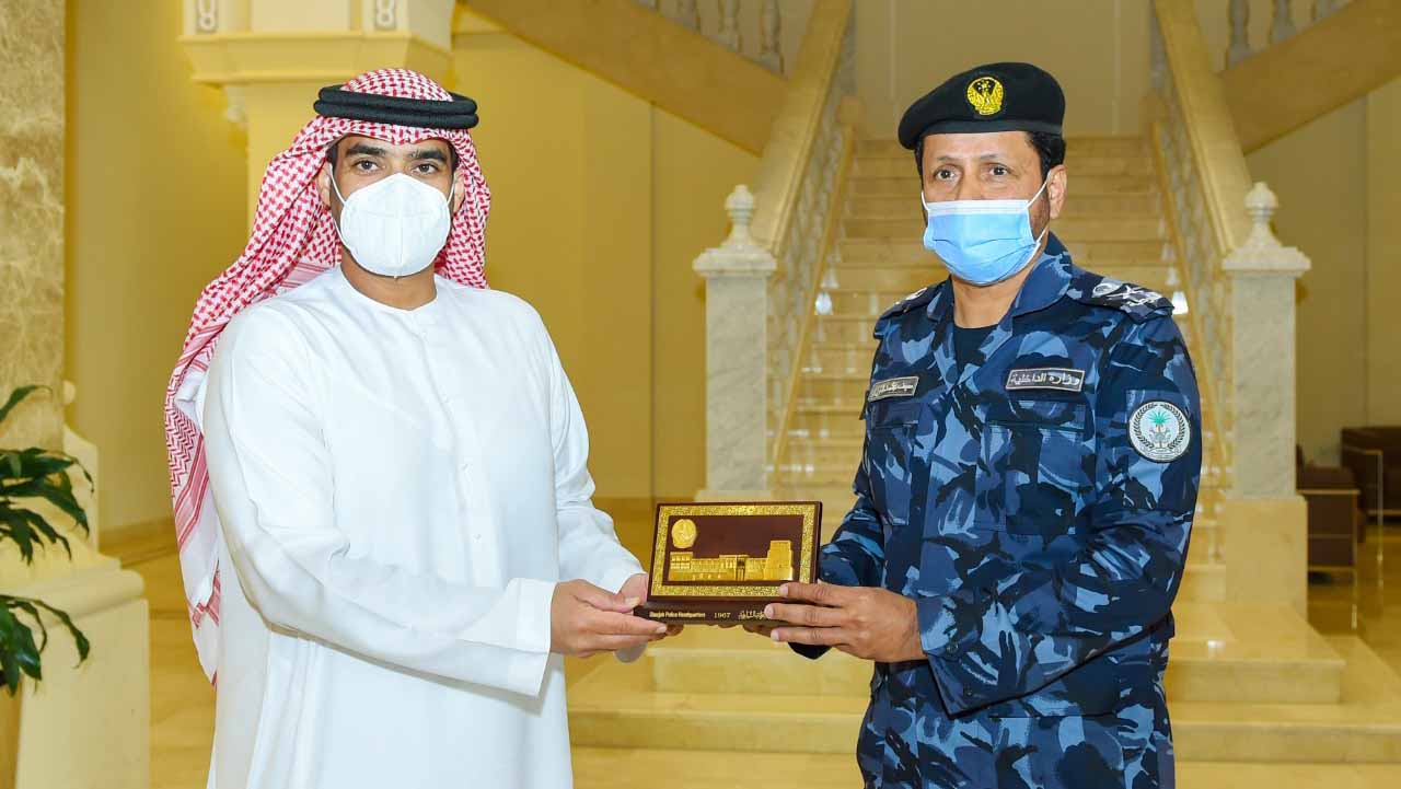 Image for the title: Al Shamsi honours a number of local entities in the emirate 