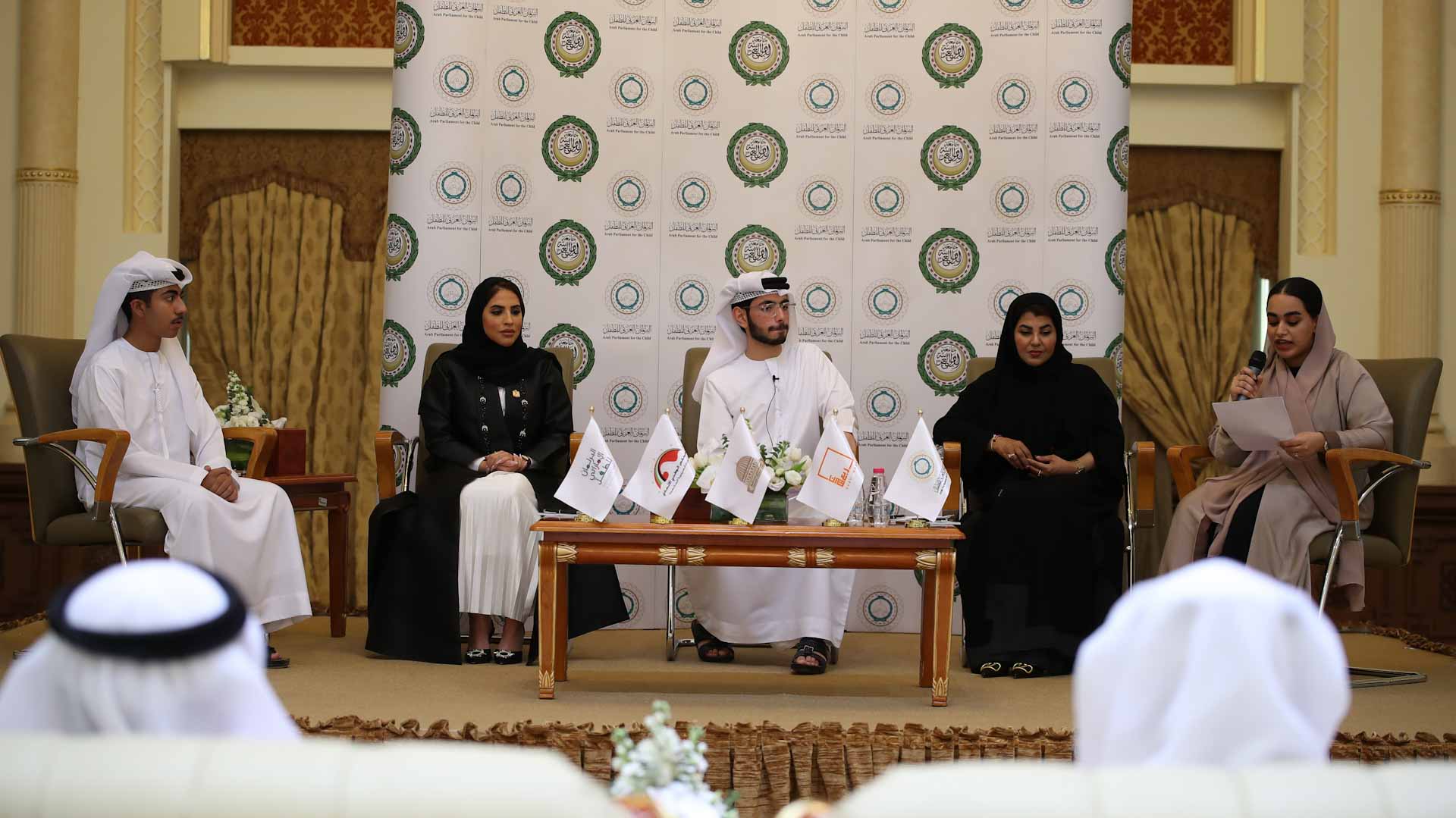 صورة بعنوان: البرلمان العربي للطفل ينظم جلسة حوارية "تجارب ملهمة" 