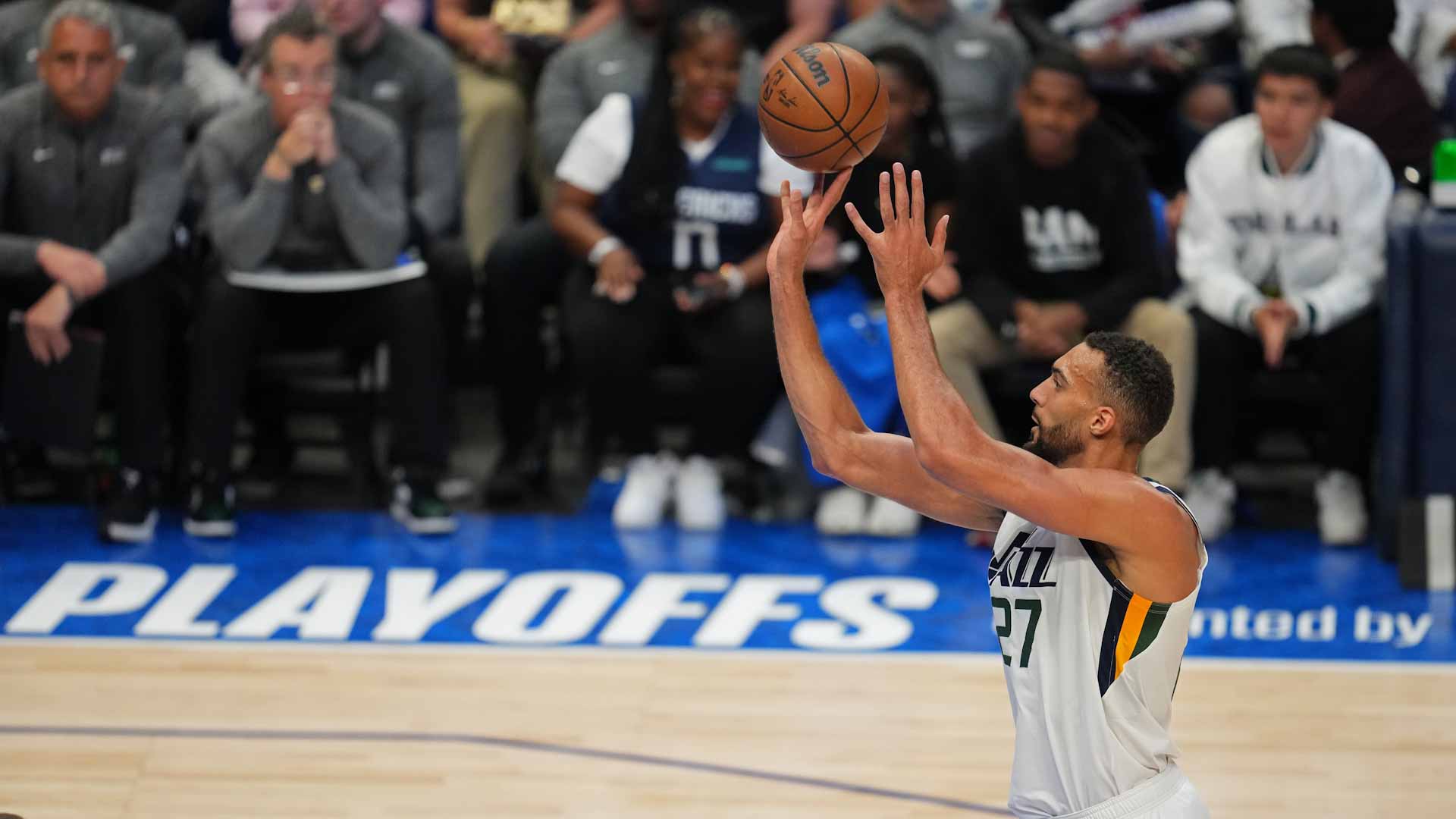 صورة بعنوان: مينيسوتا تمبروولفز يتعاقد مع الفرنسي رودي غوبير 