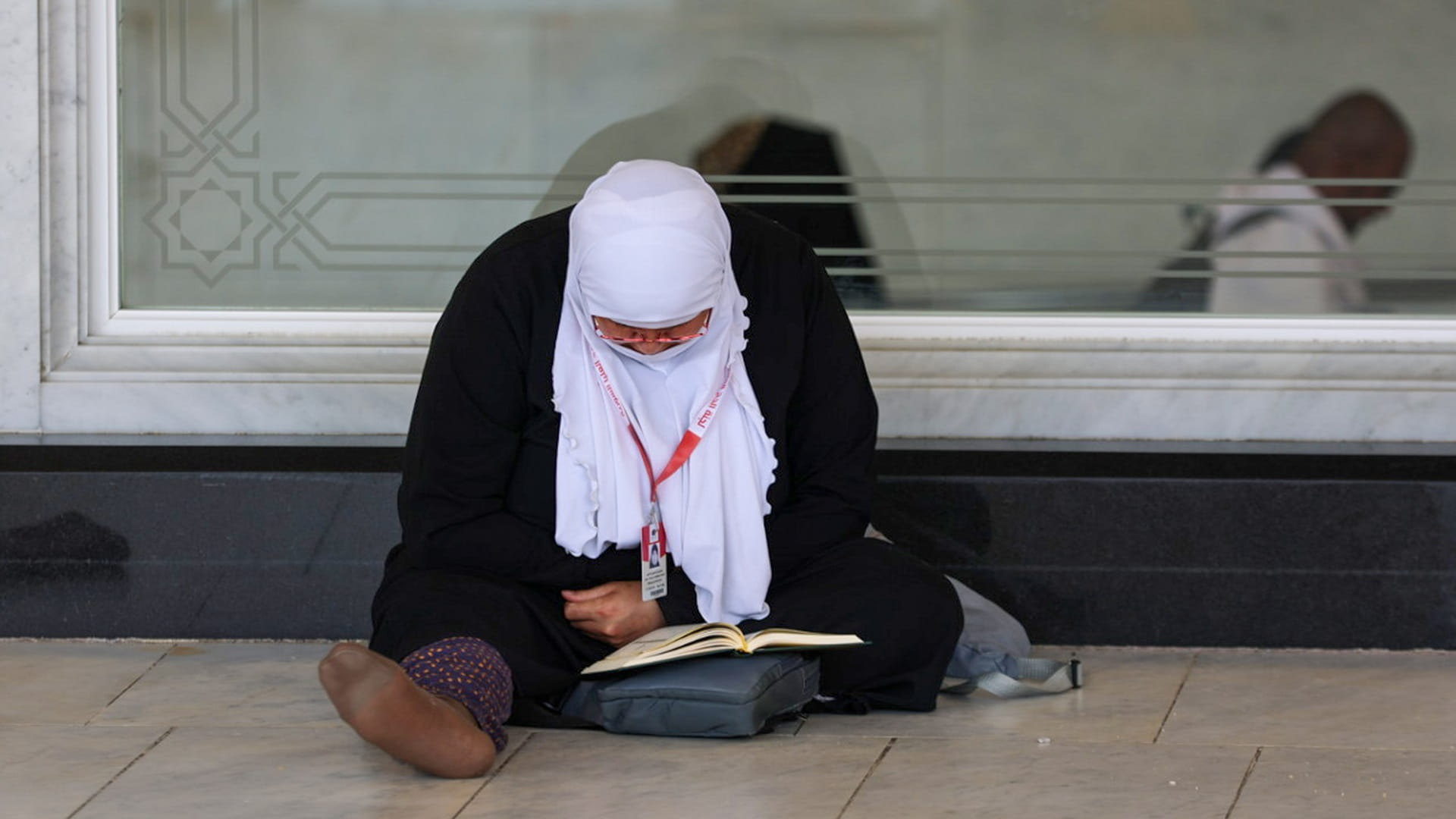 صورة بعنوان: 159 ألف طن تبريد تلطف أجواء المسجد الحرام في موسم الحج  