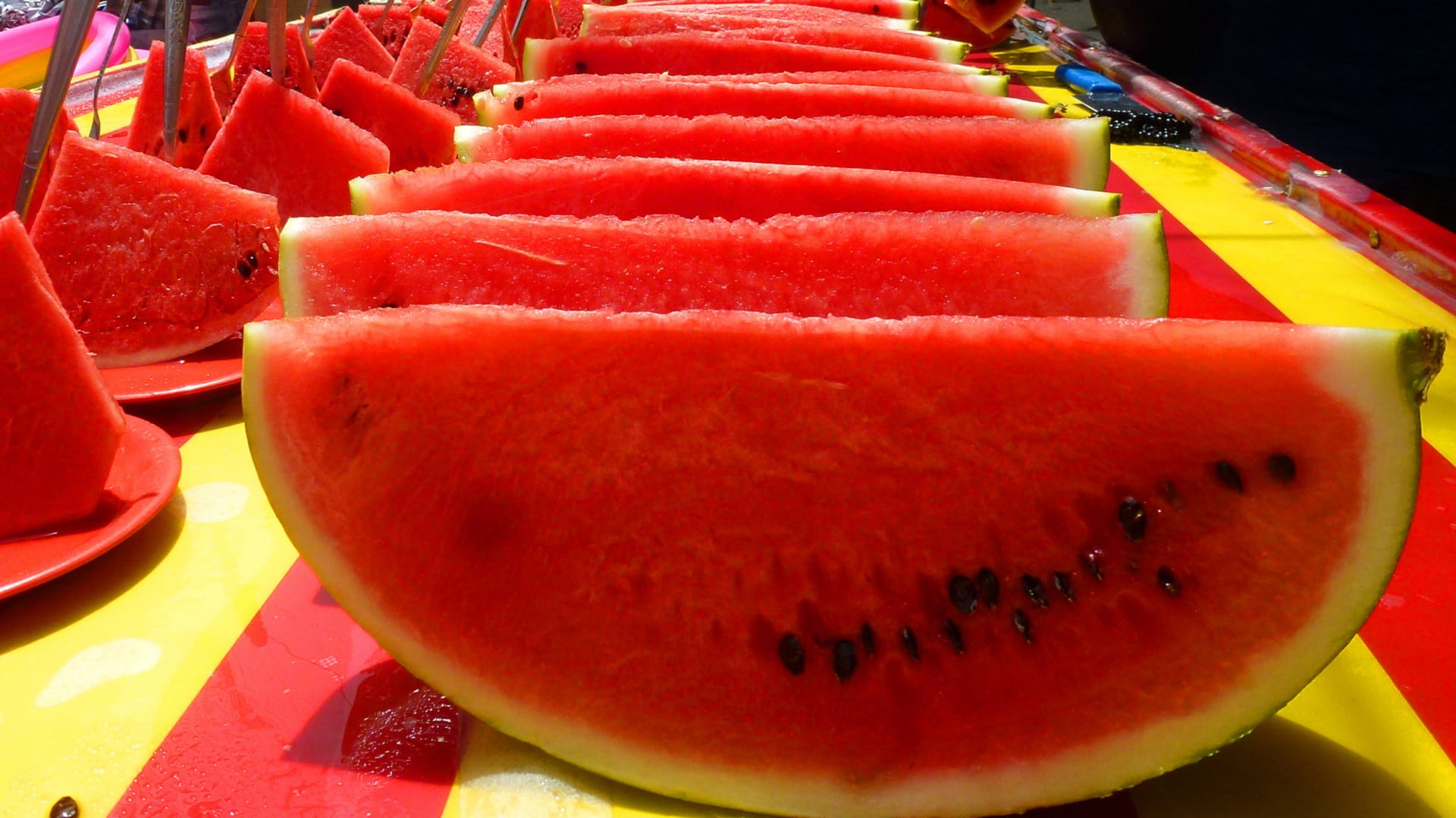 Image for the title: Developers let Chinese farmers pay for homes with watermelons 