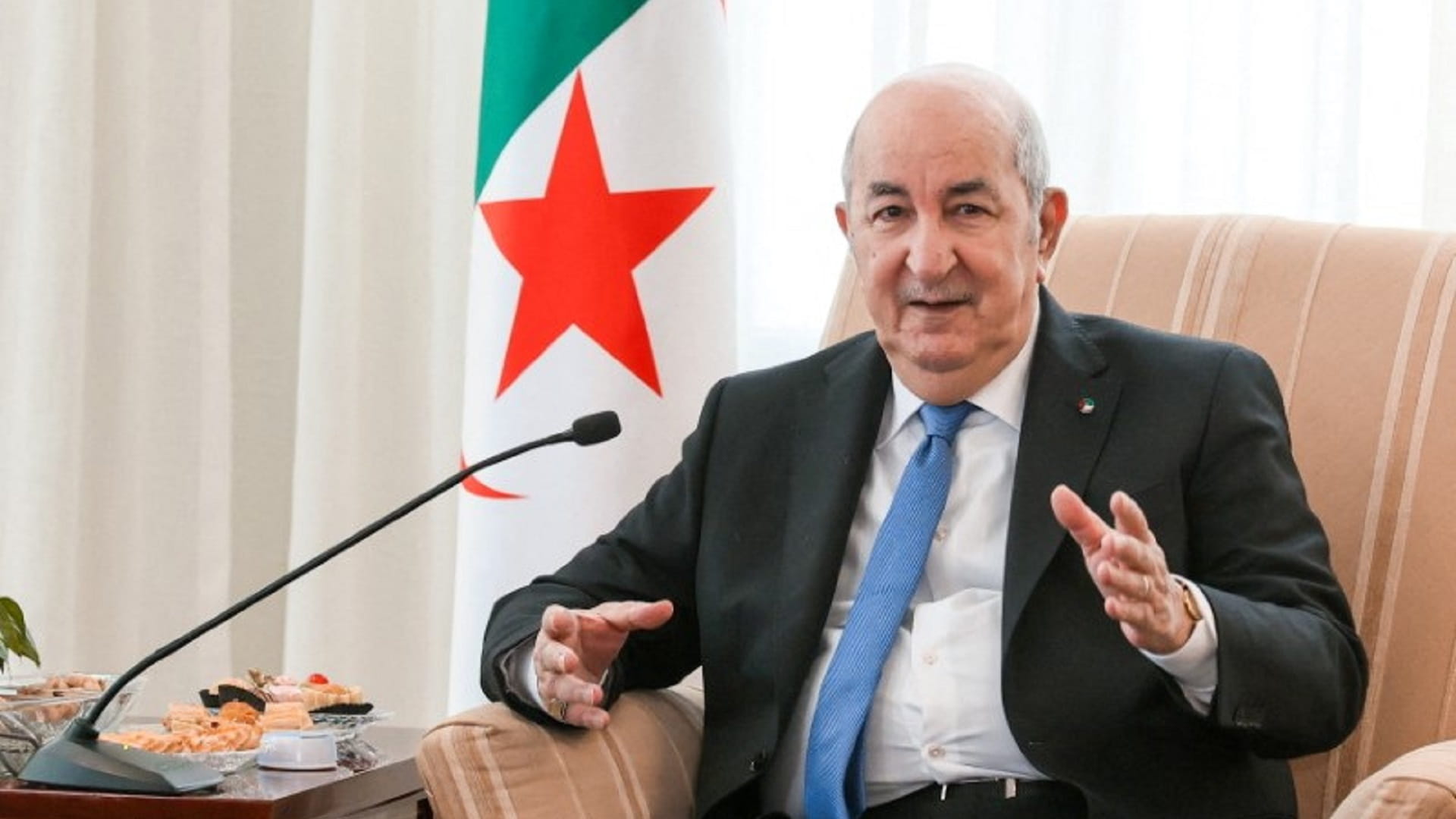 صورة بعنوان: الجزائر تعيد فتح حدودها البرية مع تونس في 15 يوليو 