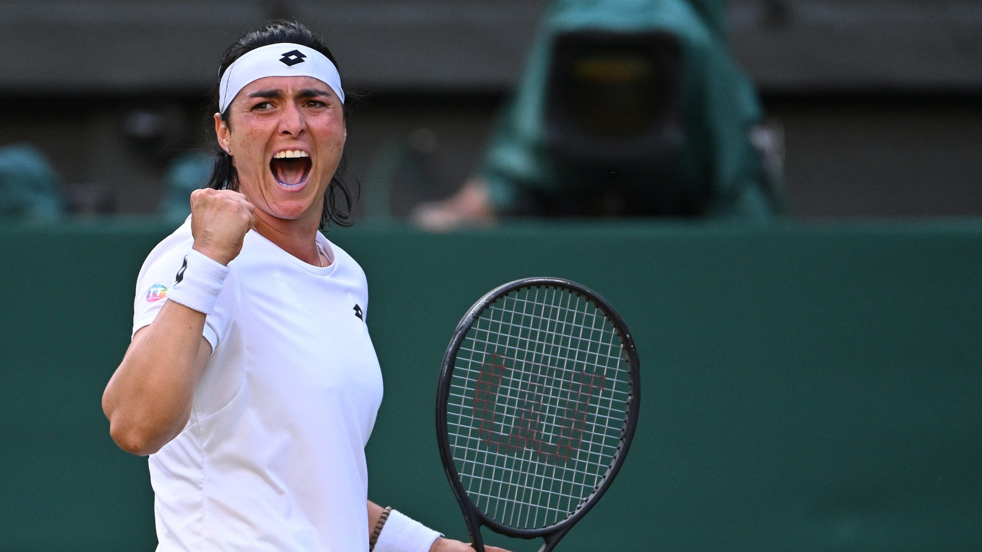 صورة بعنوان: التونسية أنس جابر أول عربية إلى نصف نهائي بطولة ويمبلدون 