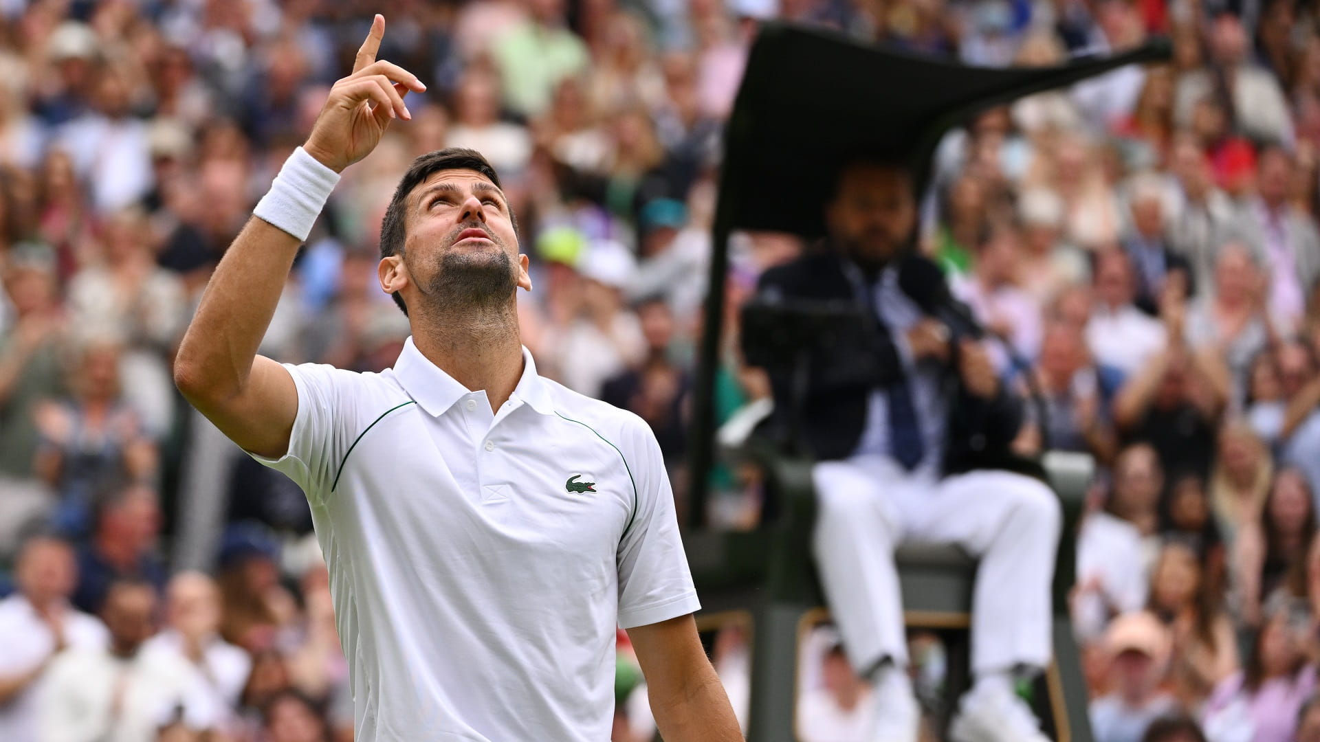صورة بعنوان: الصربي ديوكوفيتش يبلغ المربع الذهبي في بطولة ويمبلدون 