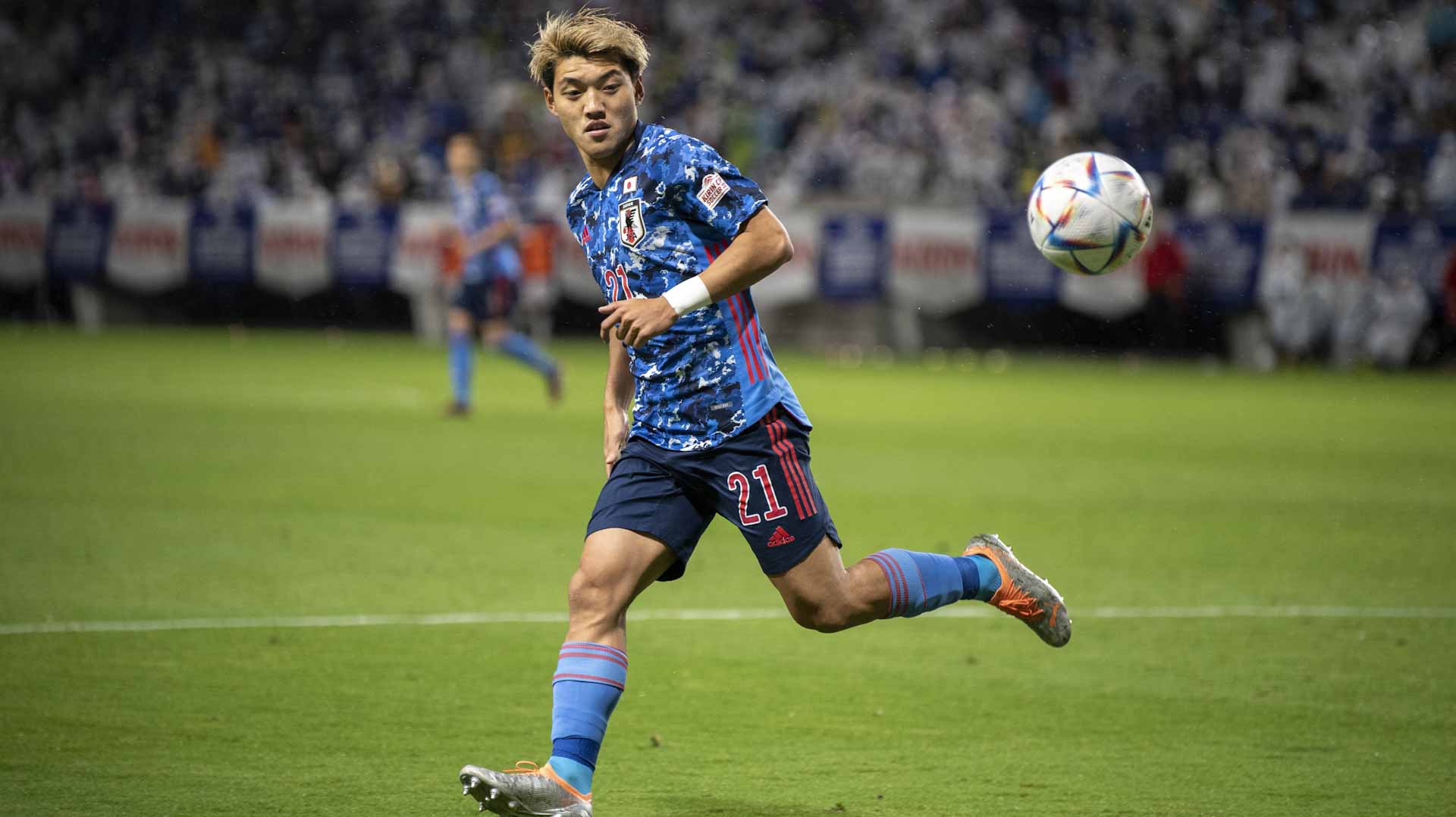 صورة بعنوان: نادي فرايبورج يتعاقد مع اللاعب الياباني ريتسو دوان من إيندهوفن  