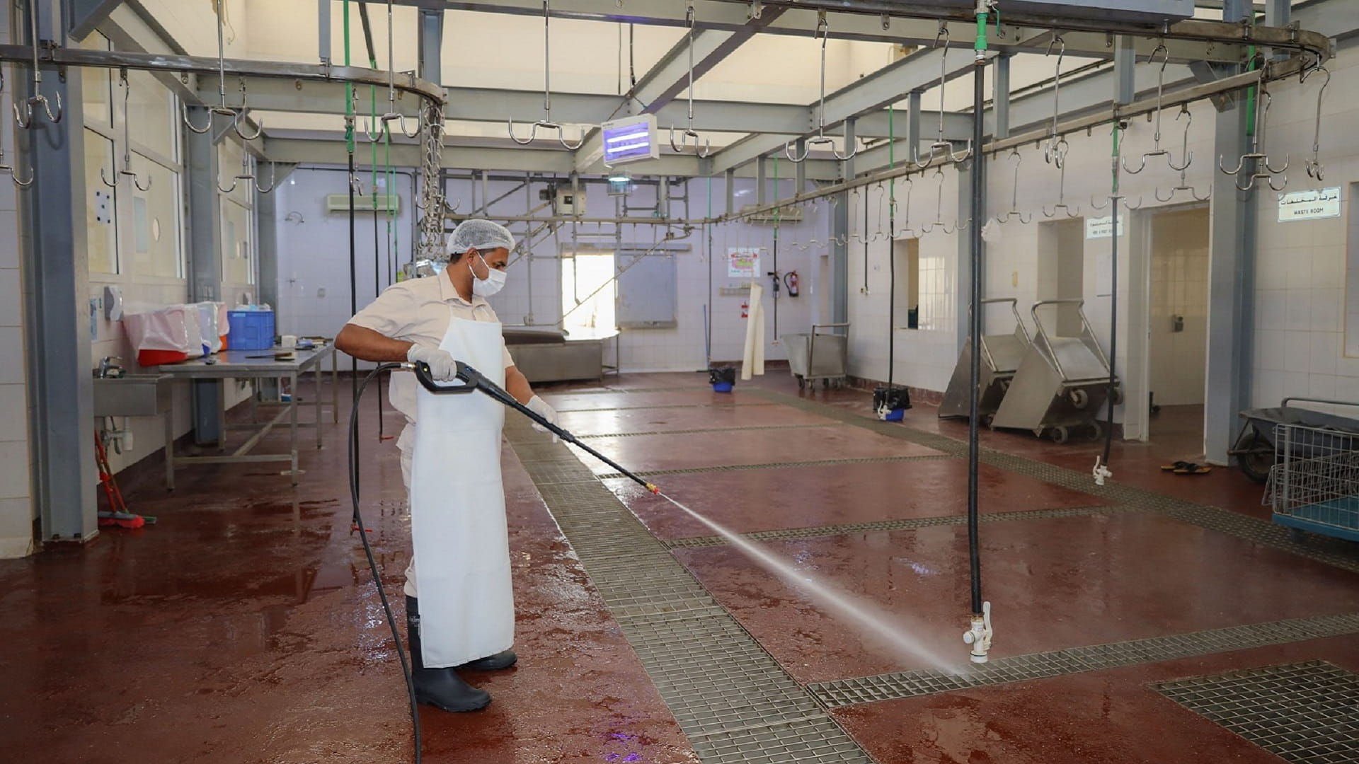 صورة بعنوان: بلدية دبا الحصن تؤكد جاهزيتها لاستقبال عيد الأضحى المبارك 