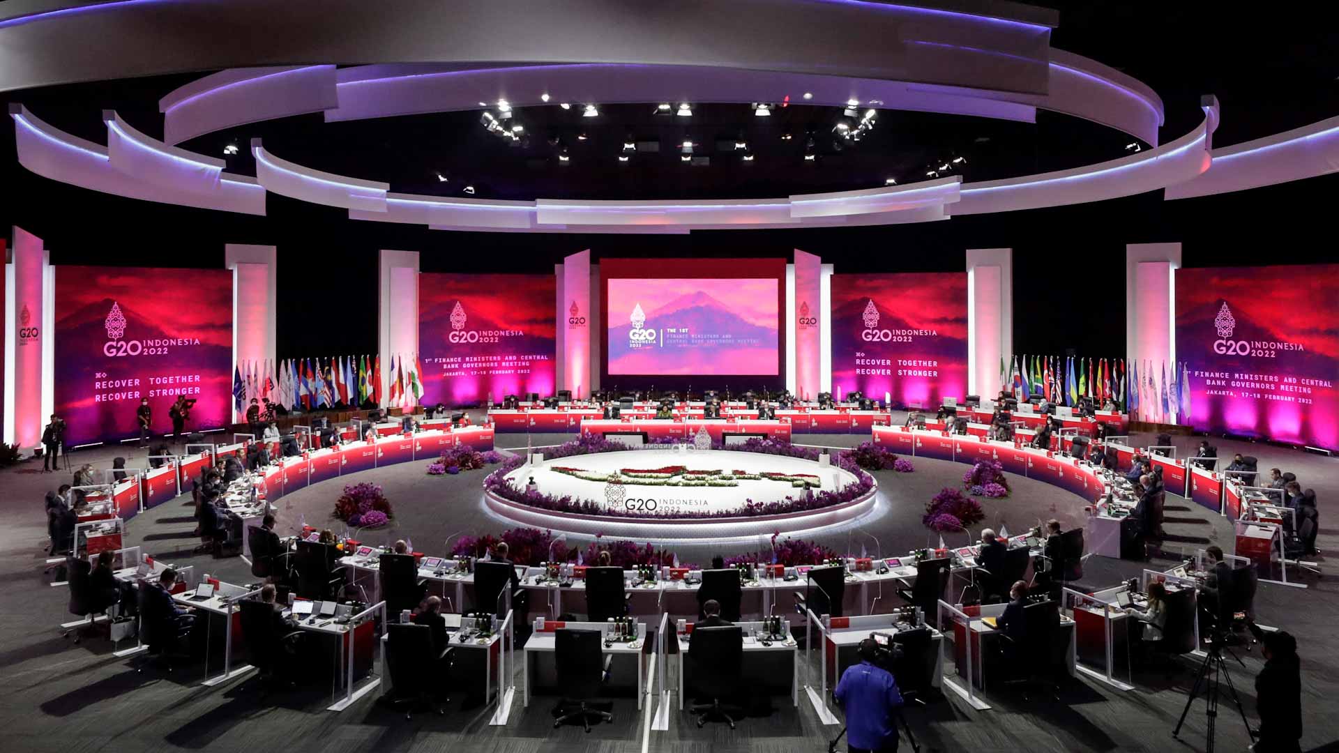 صورة بعنوان: أميركا تدعو مجموعة العشرين لحث روسيا على إعادة فتح الطرق البحرية  