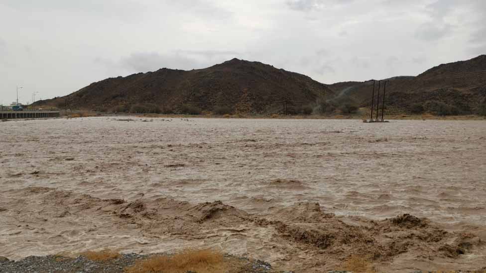 صورة بعنوان: سلطنة عمان تشهد هطول أمطار على عدد من ولايات محافظة جنوب الباطنة 