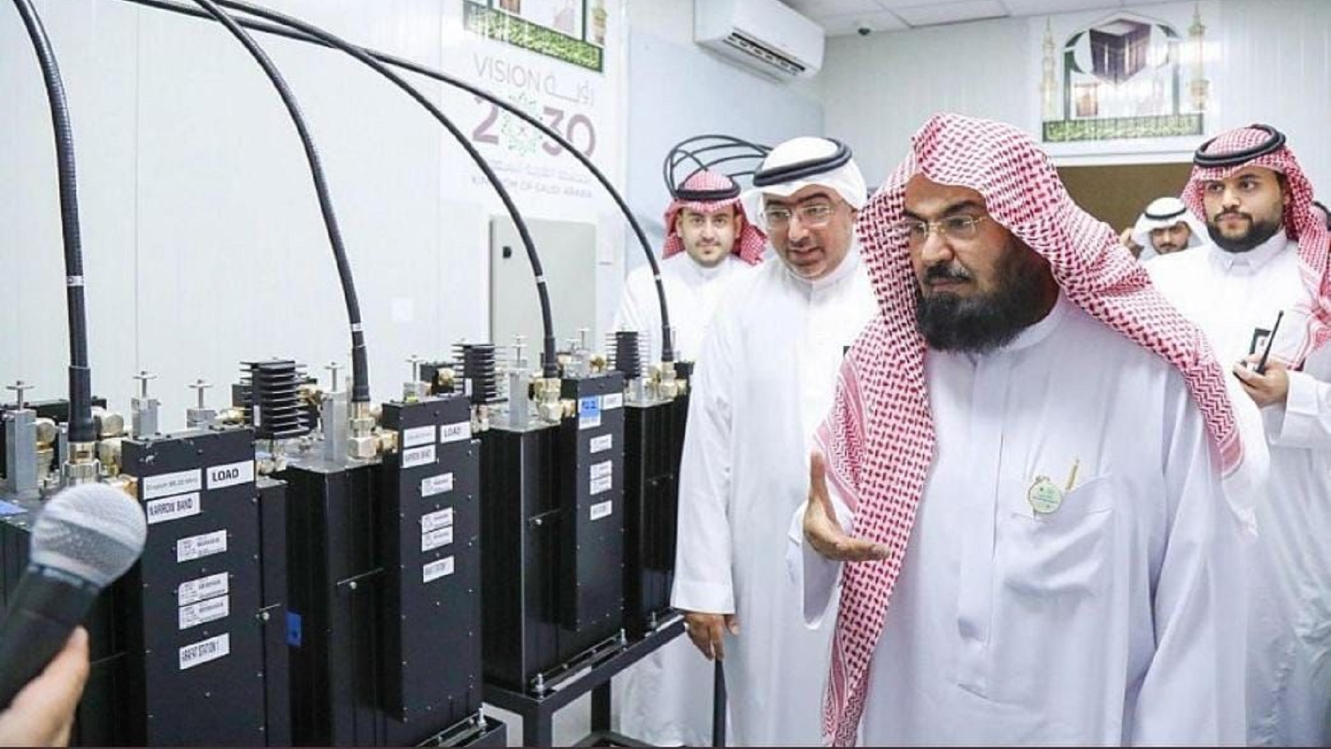 صورة بعنوان: شؤون الحرمين: خطبة عرفة بـ14 لغة و200 مليون مستفيد حول العالم 