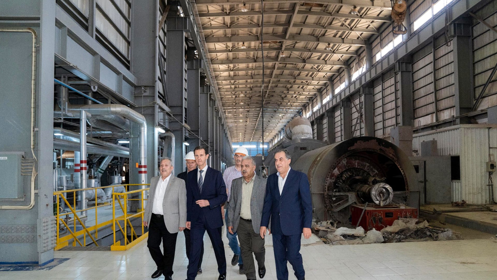 Image for the title: Syria's President in first official visit to Aleppo since war 