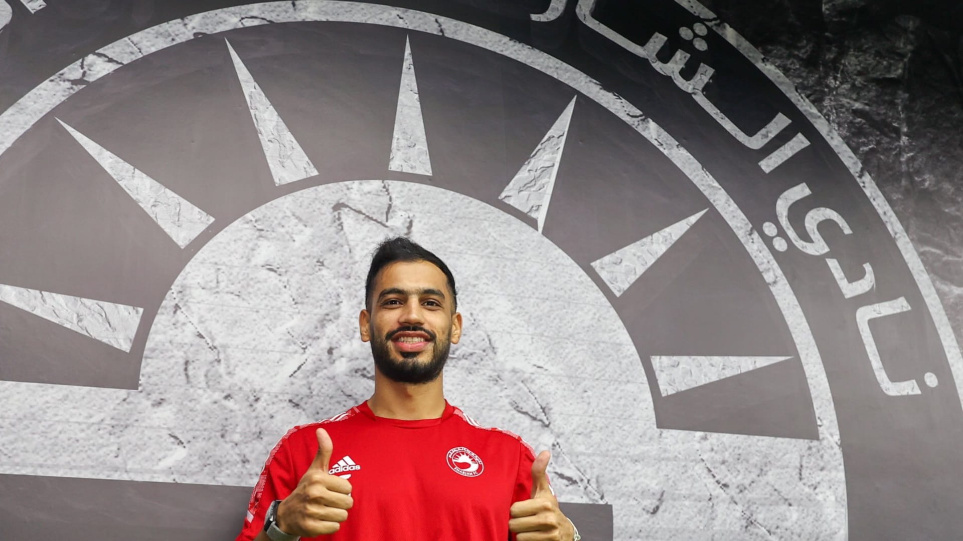 صورة بعنوان: ماجد حسن: طموحي كبير بتحقيق الألقاب والبطولات مع الشارقة 