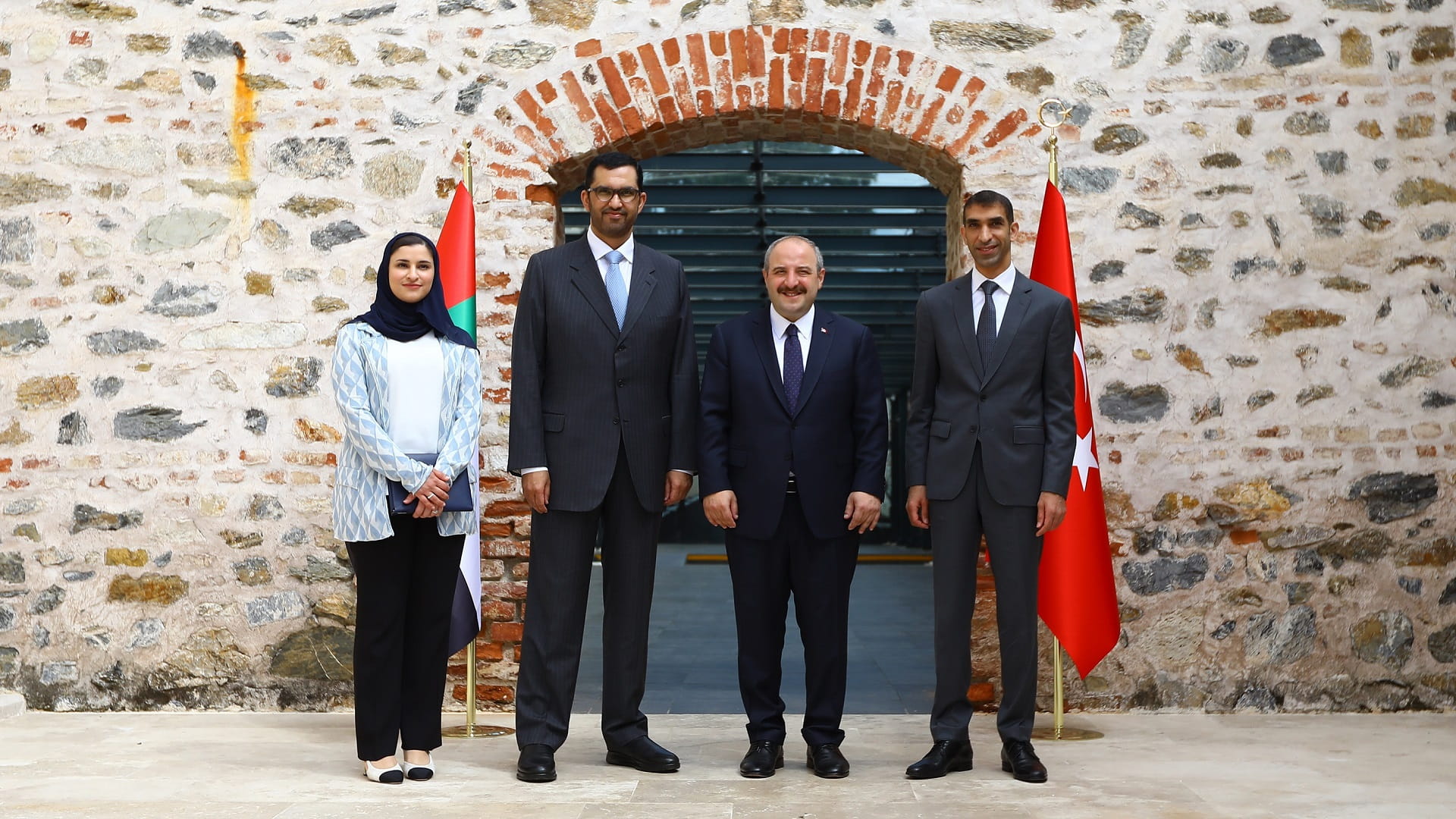 Image for the title: UAE, Turkey discuss enhancing ways of cooperation 
