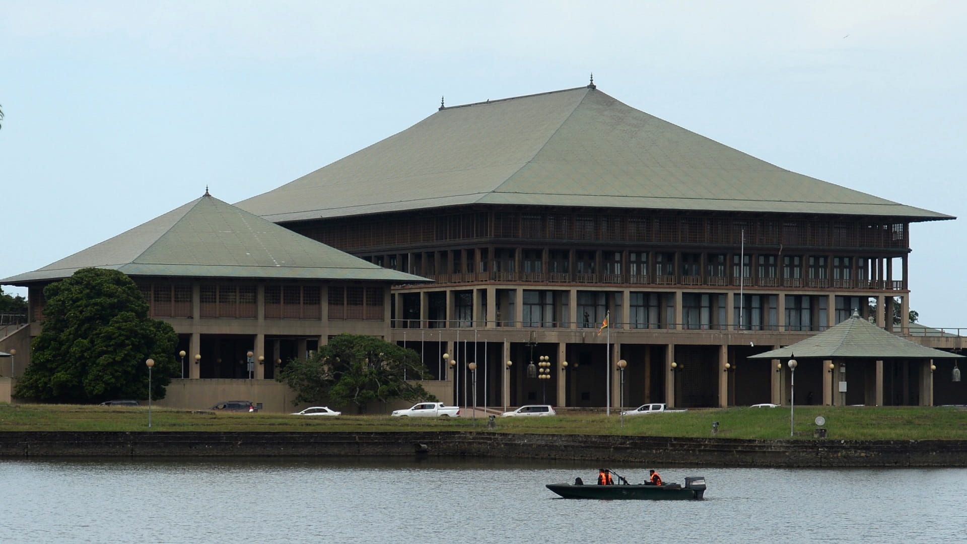 صورة بعنوان: رئيس سريلانكا السابق: بذلت كل جهودي لتجنب "الكارثة الاقتصادية" 