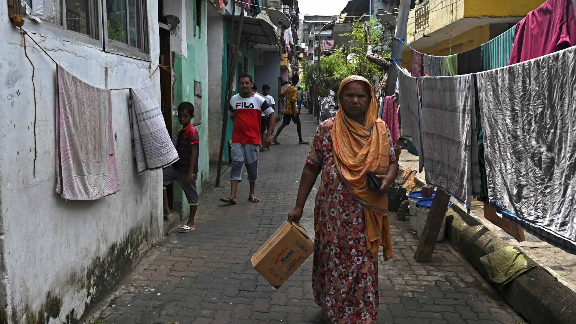 Image for the title: Hunger pains on Slave Island as Sri Lanka's food prices rocket 