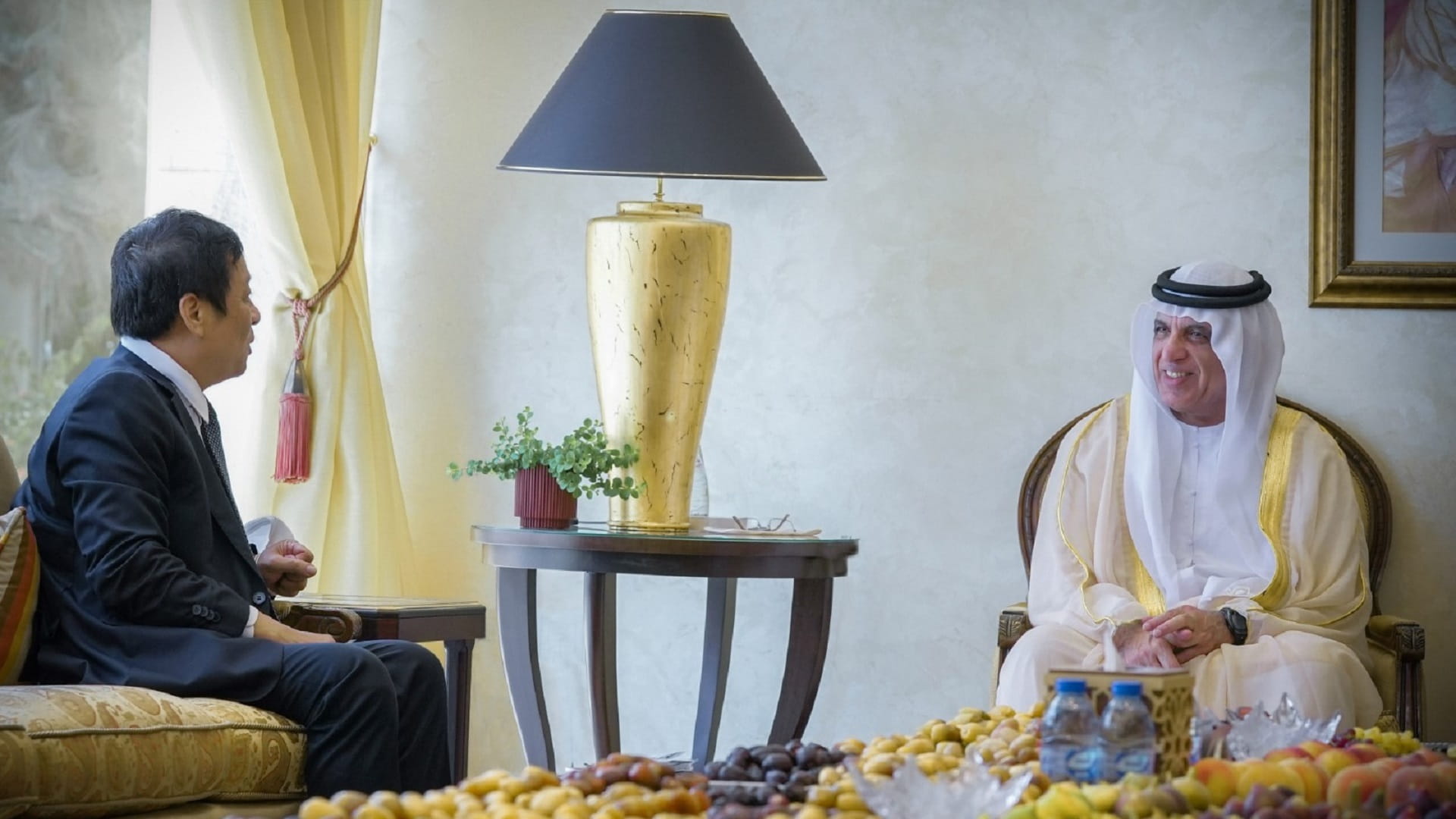 Image for the title: RAK Ruler receives Ambassador of Vietnam to UAE 