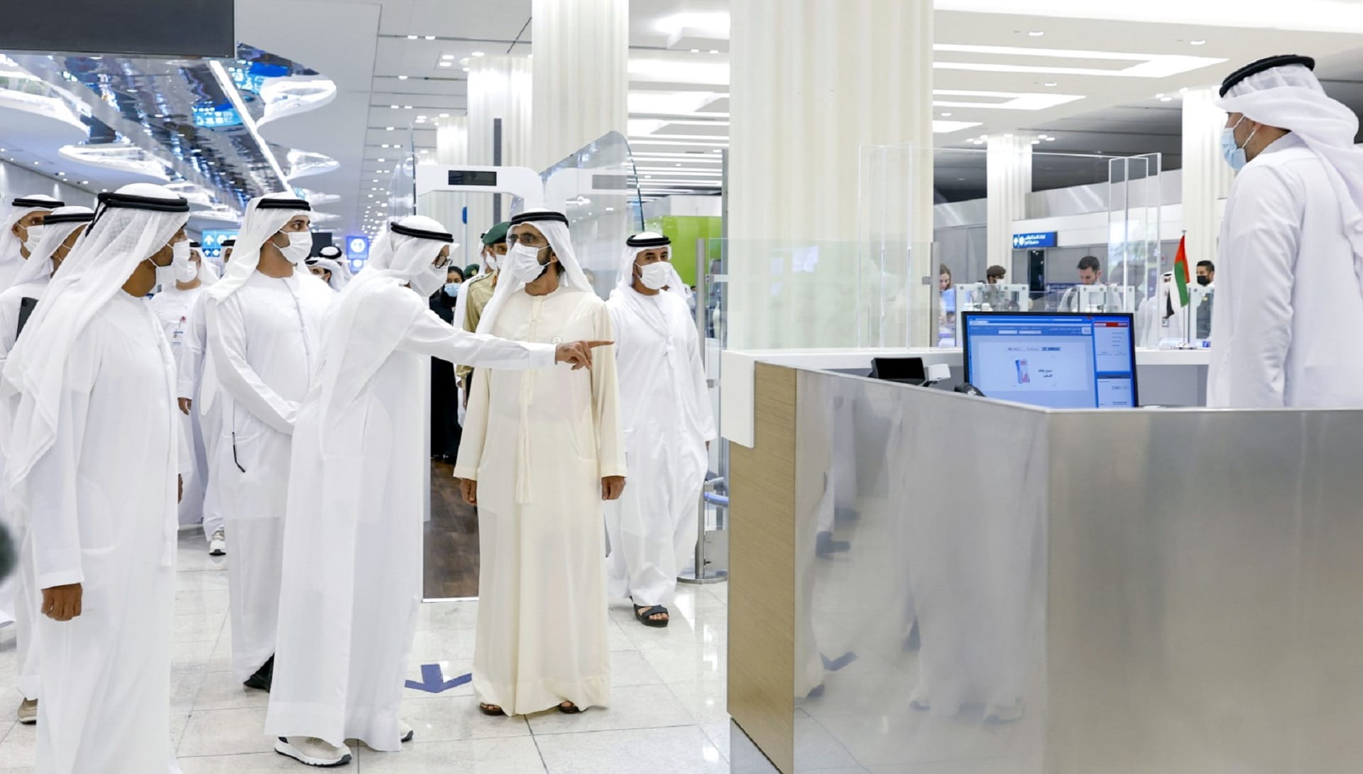 Image for the title: Mohammed bin Rashid tours Dubai International Airport 