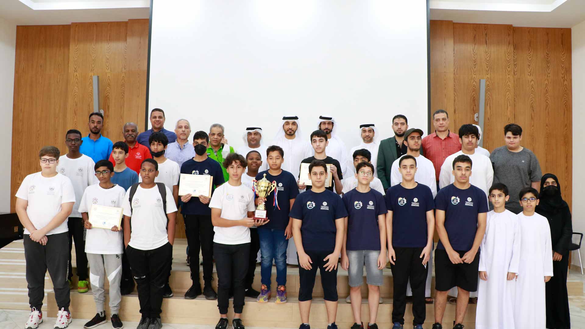 Image for the title: Mleiha Club pulls curtains down on cultural competition 