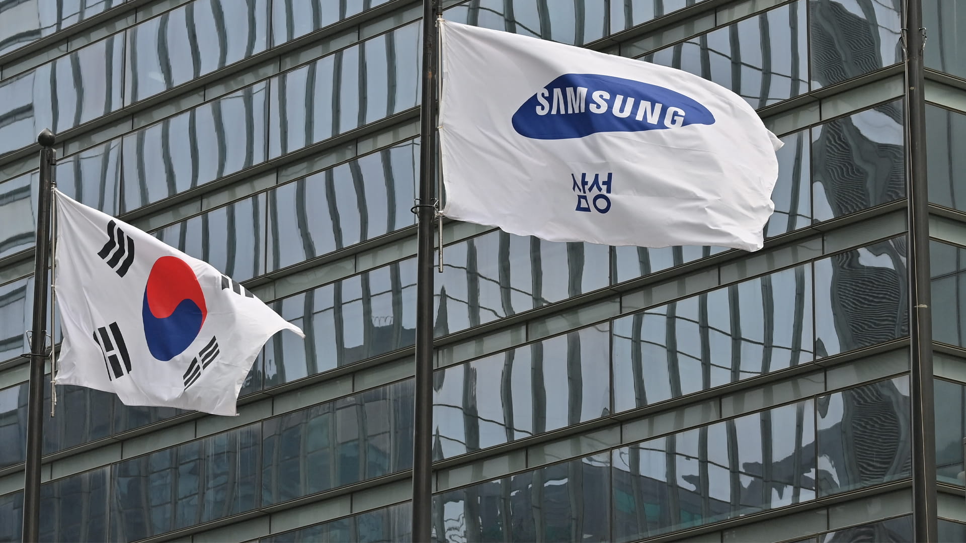 صورة بعنوان: أرباح سامسونغ ترتفع 12,2% في الفصل الثاني 