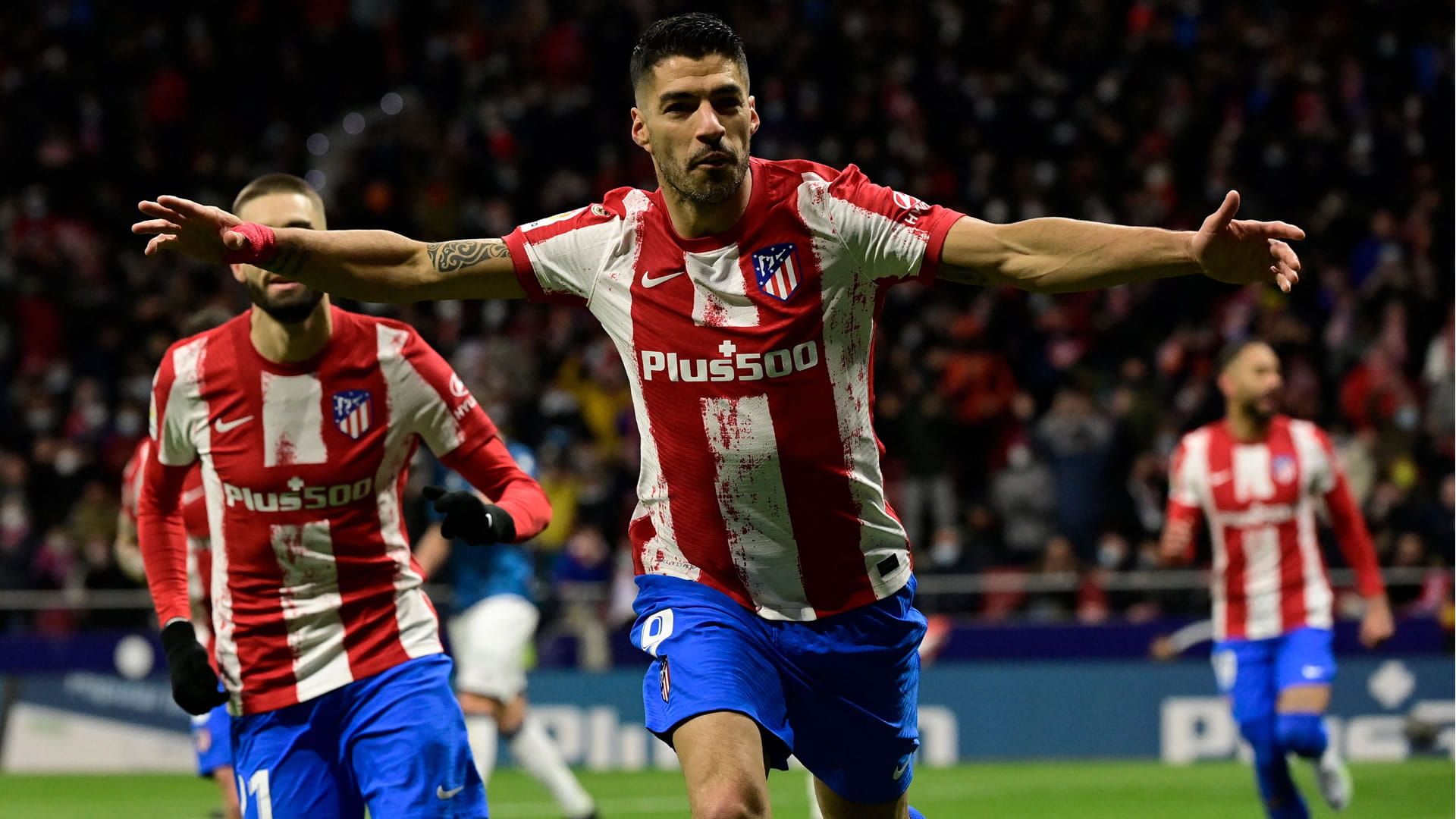 صورة بعنوان: النجم سواريز يعود رسمياً لناديه القديم ناسيونال 