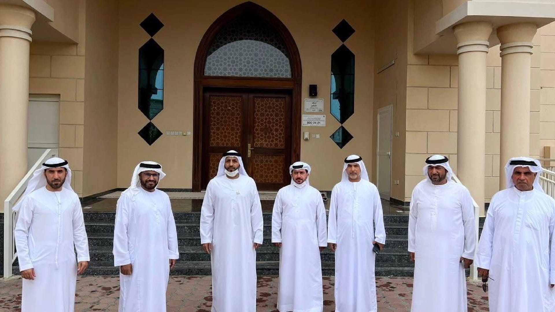 صورة بعنوان: رئيس الهيئة العامة الشؤون الإسلامية يتفقد مساجد الفجيرة 