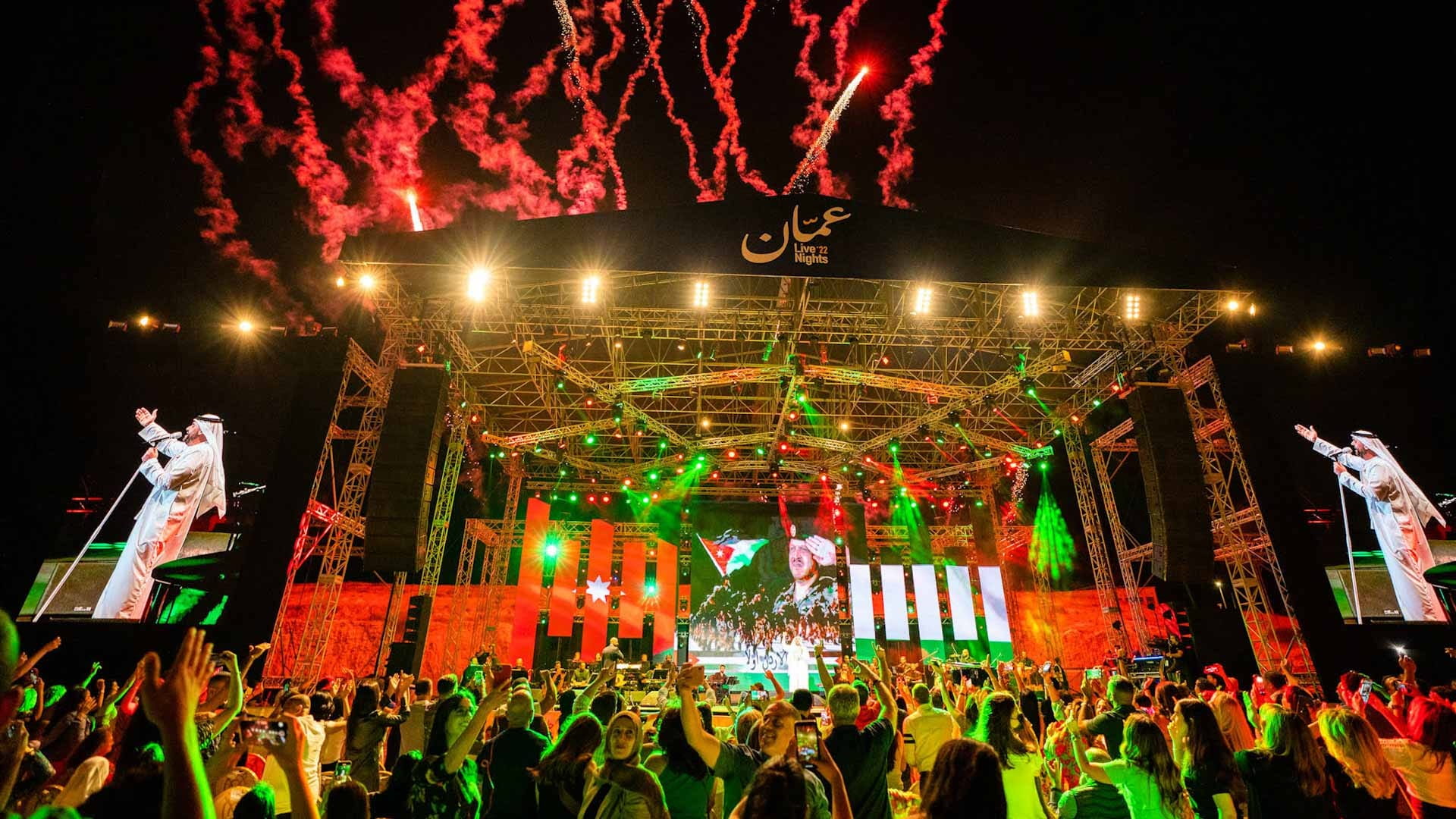 صورة بعنوان: حسين الجسمي والجمهور الأردني يضيئون ليل عمّان بحفل أسطوري 