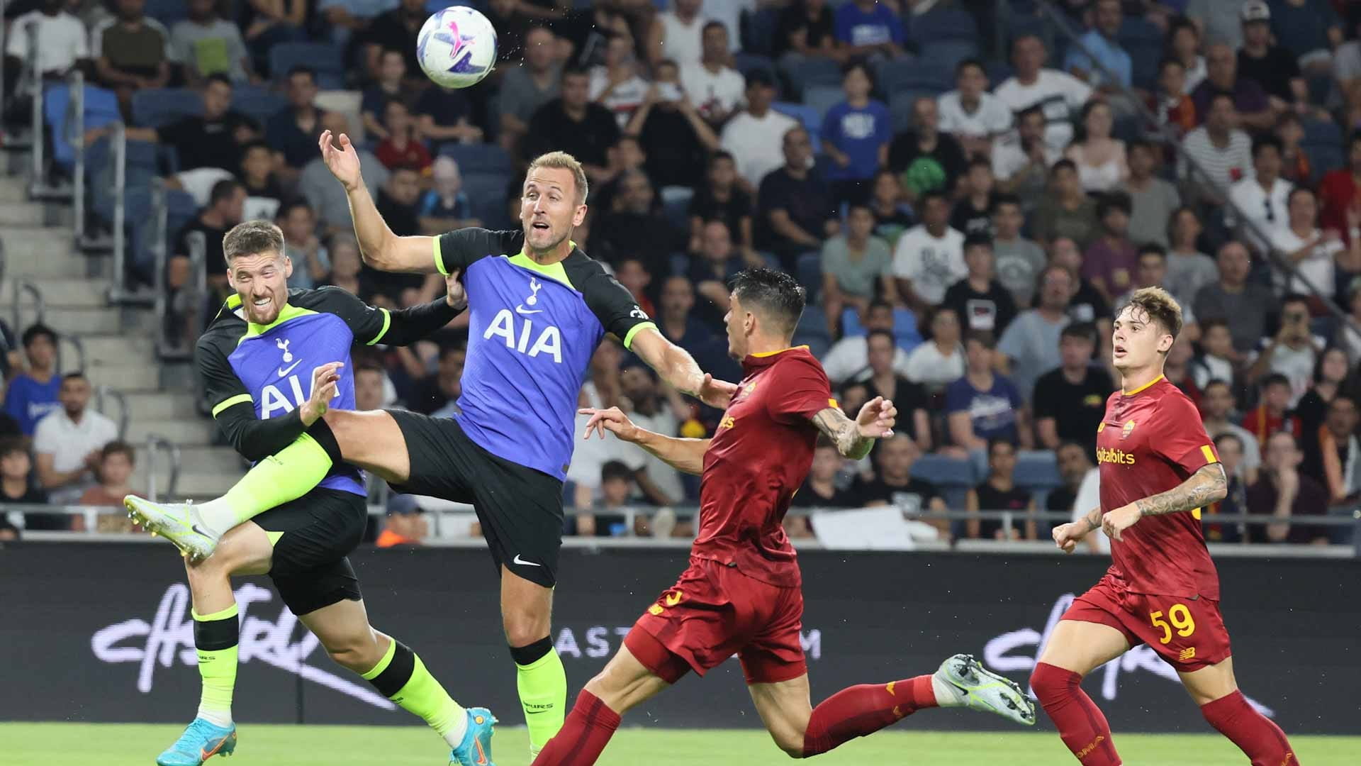 صورة بعنوان: روما الإيطالي يتخطى توتنهام ودياً استعداداً للموسم الجديد 