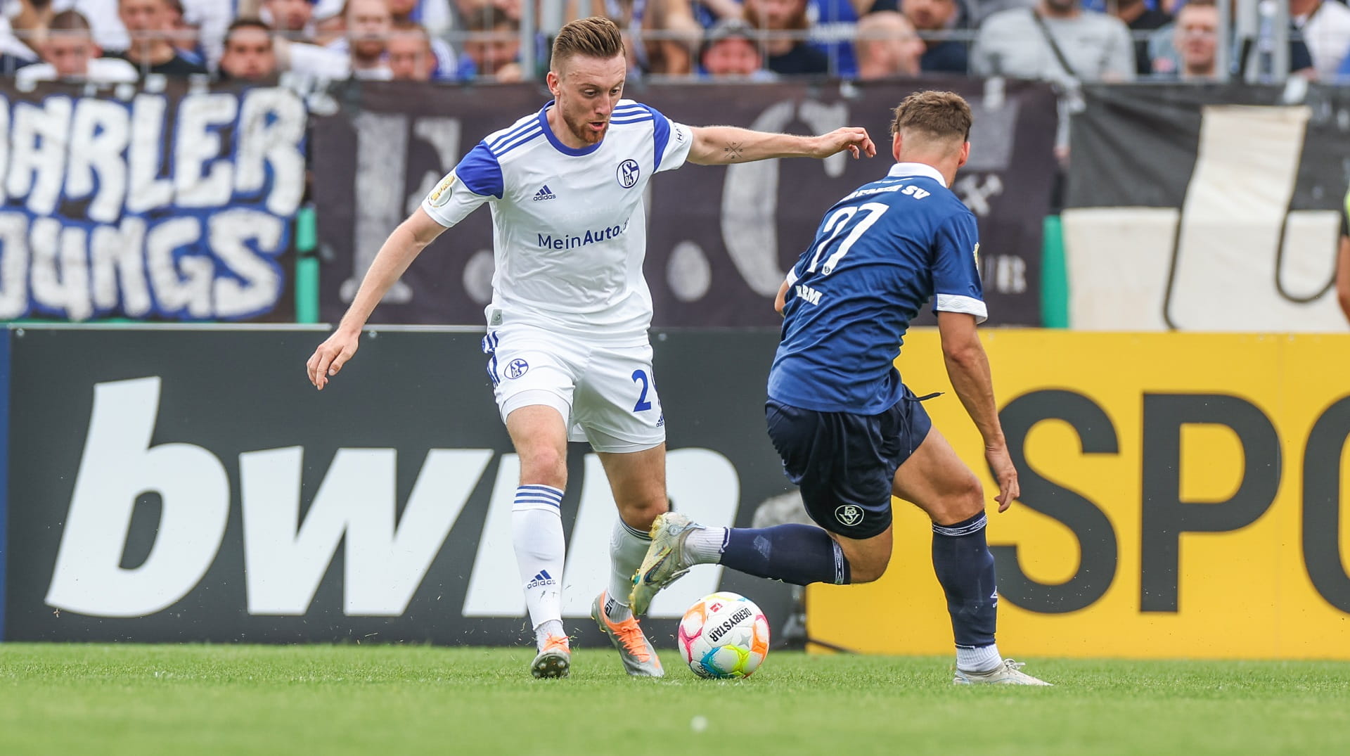 صورة بعنوان: شالكه يتأهل للدور الثاني في بطولة كأس ألمانيا 