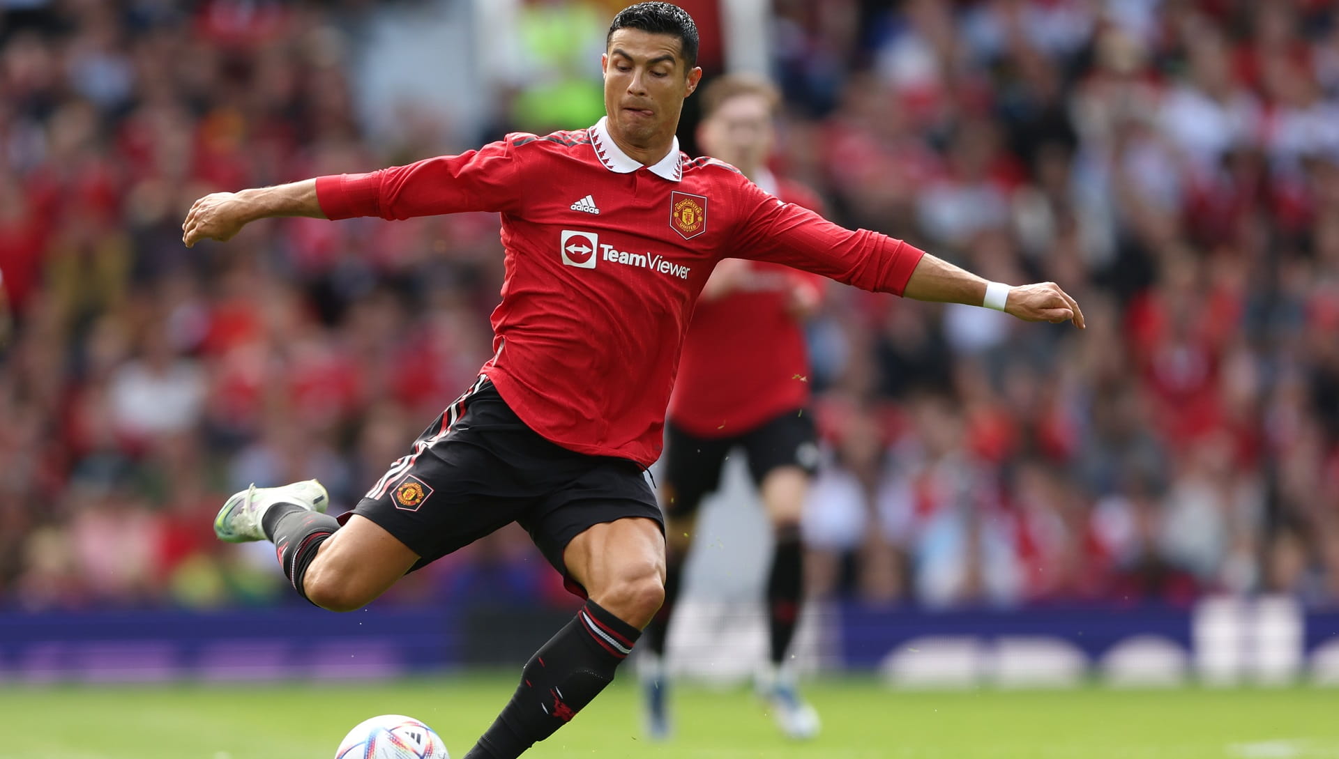 صورة بعنوان: مانشستر يونايتد يتعادل مع فايكانو استعداداً للموسم الجديد 