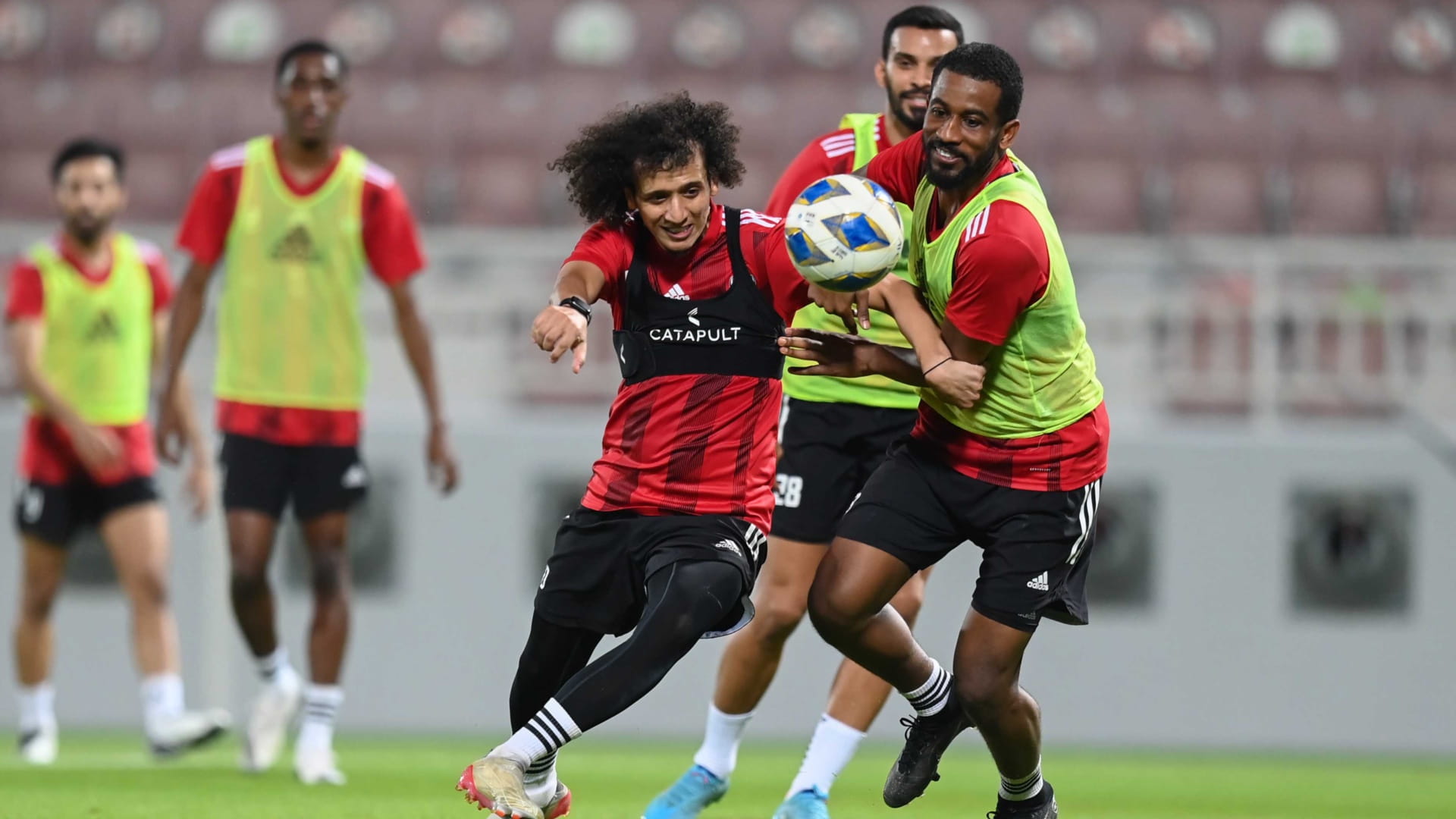 صورة بعنوان: منتخب الإمارات يواصل استعداداته لمواجهة أستراليا في الملحق الآسيوي 