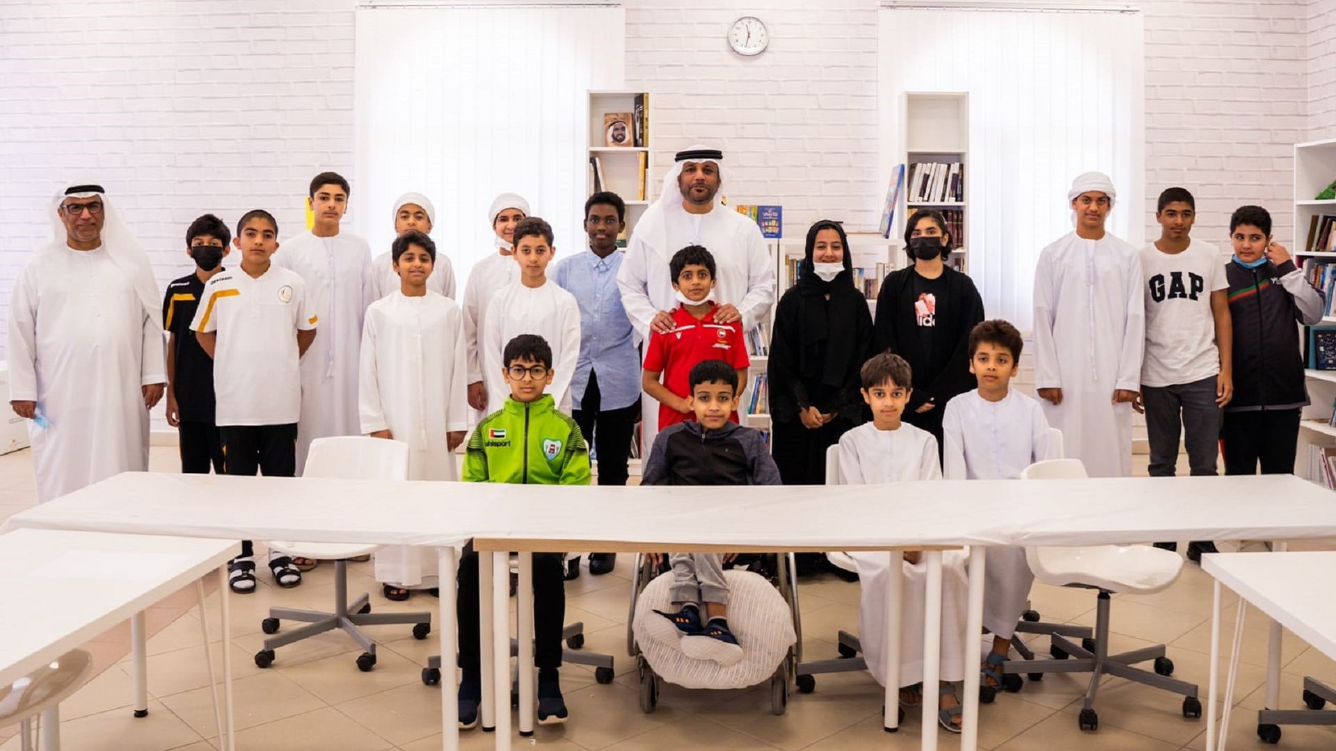 صورة بعنوان: الحزامي يتفقد برنامج "واعد" لإعداد الكوادر واكتشاف القيادات الشابة 