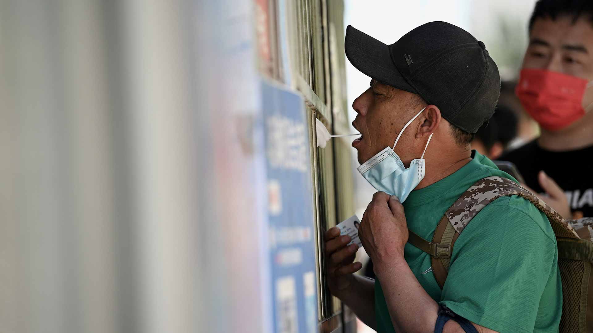 Image for the title: China reports 171 new COVID cases 