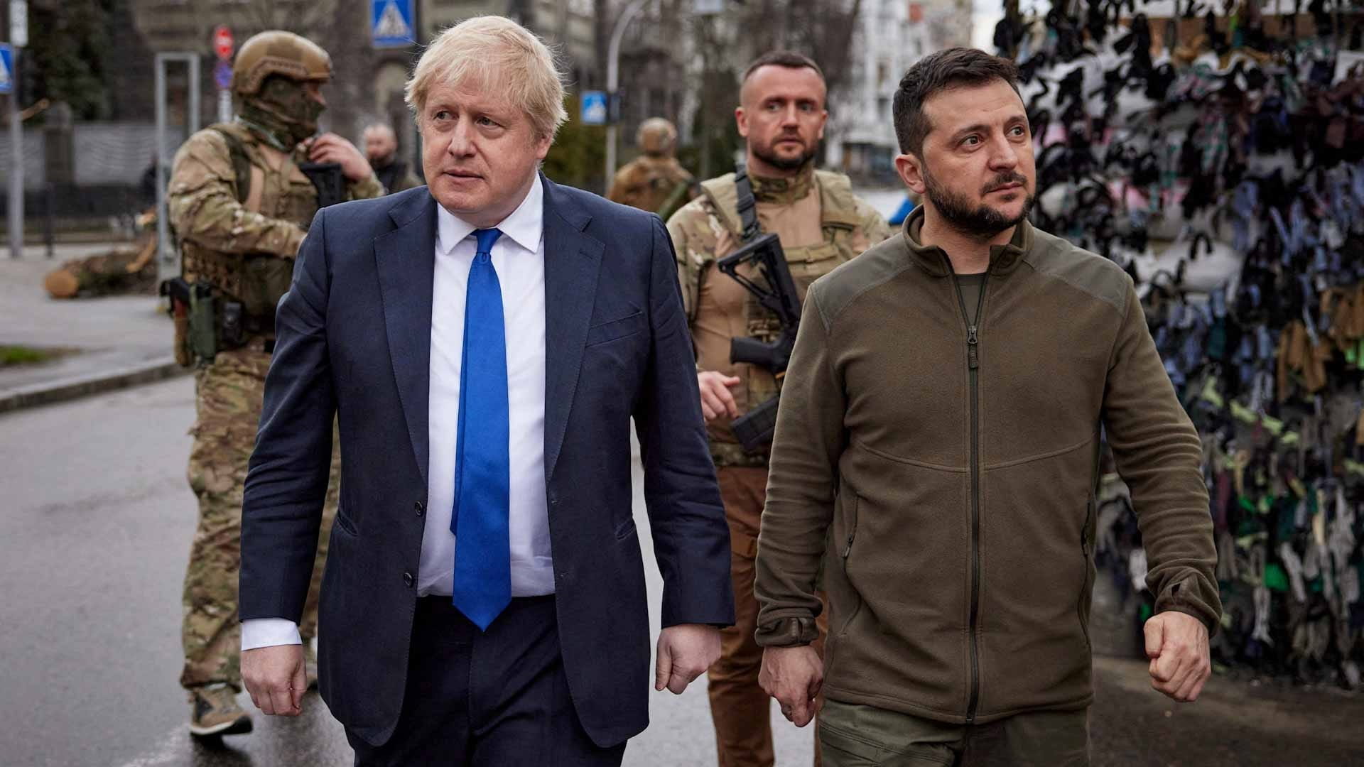 صورة بعنوان: زيلينسكي: بريطانيا تزود كييف بالأسلحة التي تحتاجها 