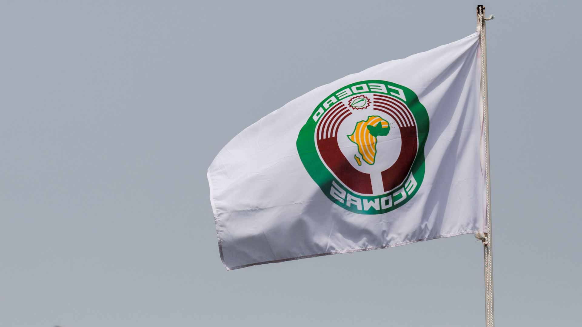 صورة بعنوان: "إيكواس" تأسف لقرار مالي تأجيل الانتقال للحكم الديمقراطي 24 شهراً 