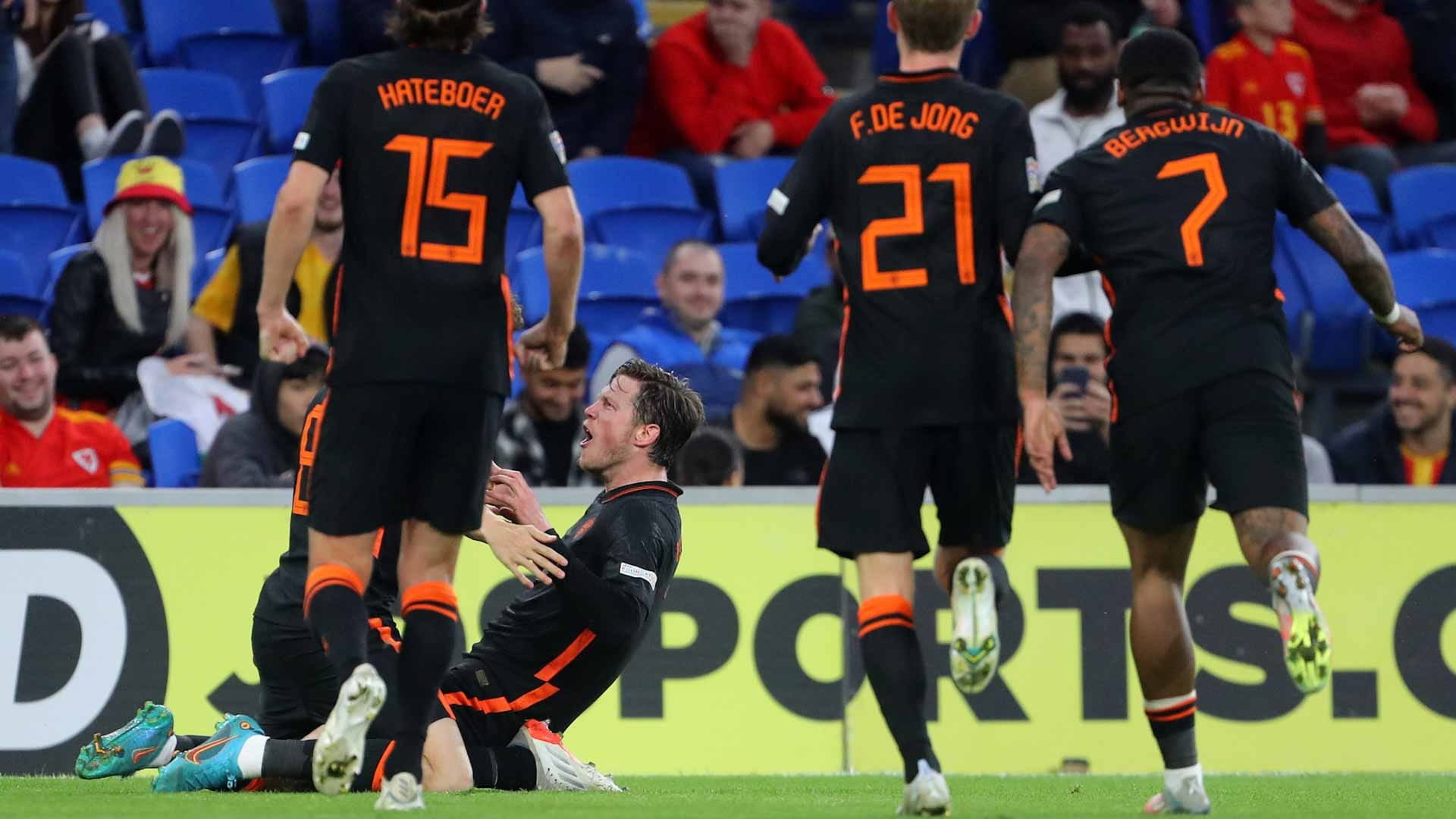 صورة بعنوان: هولندا تخطف فوزاً قاتلاً من أمام ويلز في دوري الأمم الأوروبي  