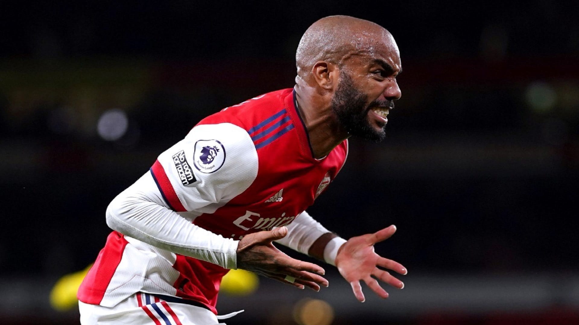 صورة بعنوان: نادي ليون الفرنسي يتعاقد مع النجم ألكسندر لاكازيت 