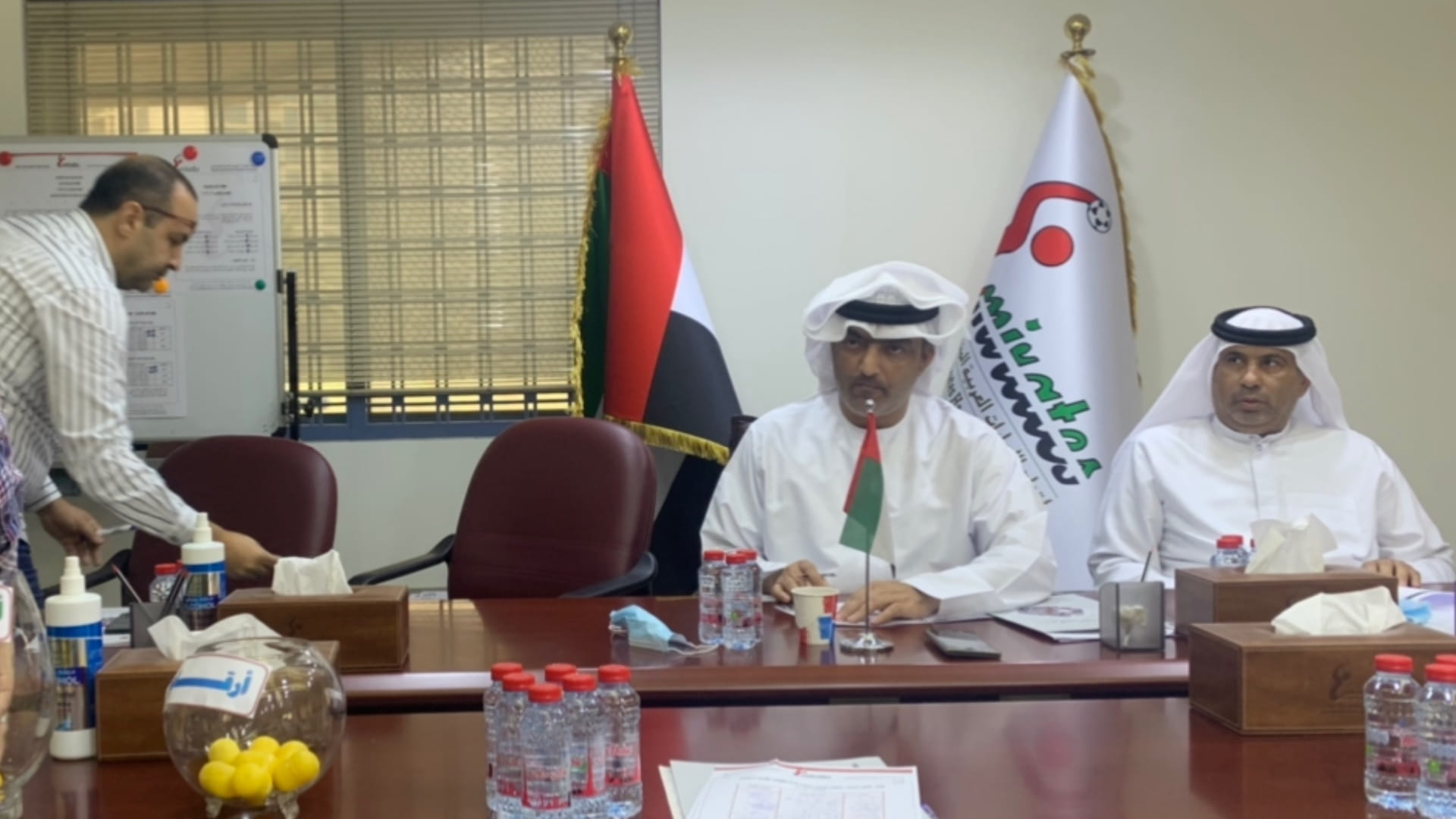 صورة بعنوان: اتحاد اليد يجري قرعة مسابقات الموسم الجديد لمختلف الفئات 