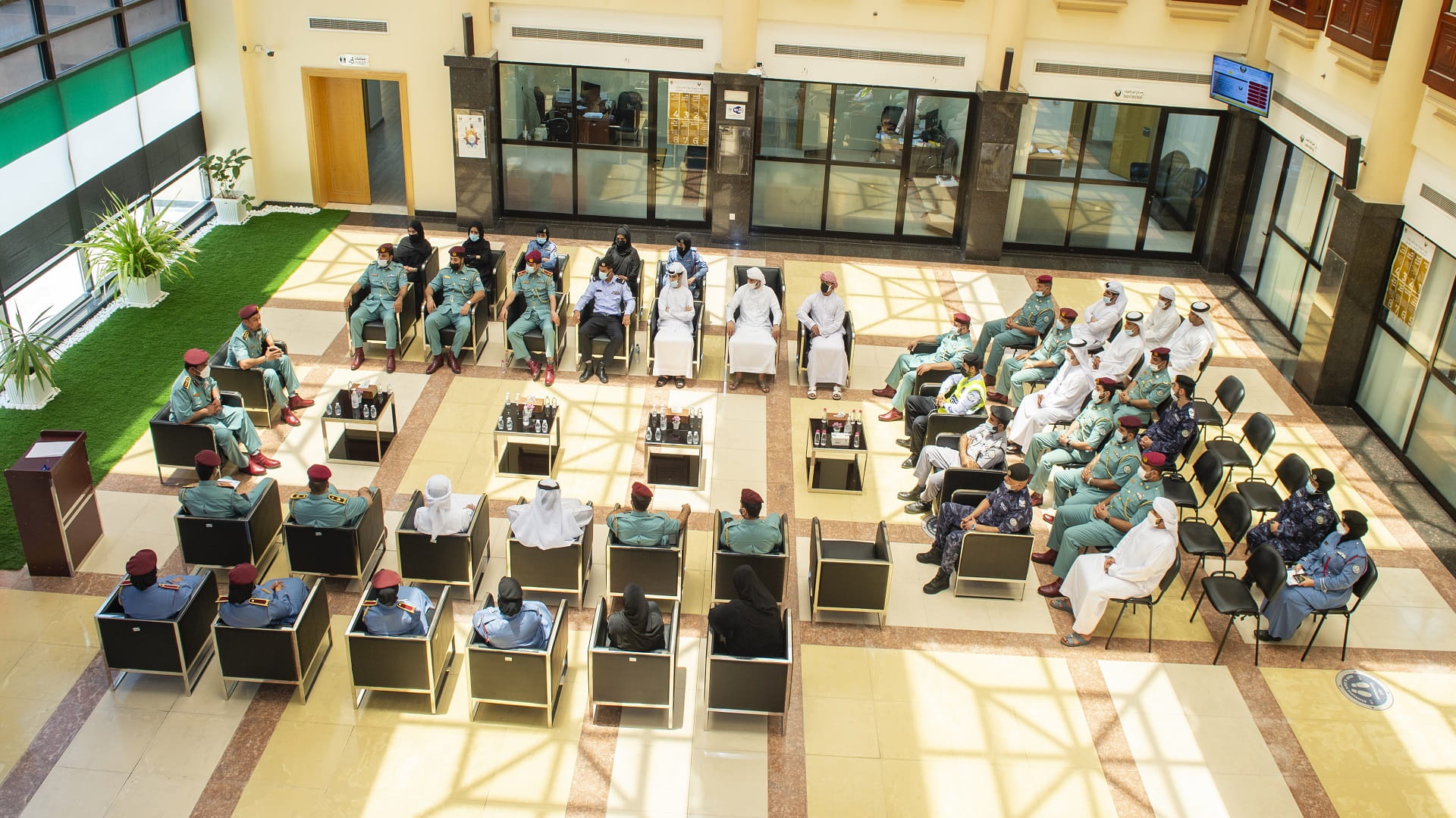 صورة بعنوان: شرطة الشرقية تنظم جلسة حوارية ضمن مبادرتها "قهوة مع المدير" 