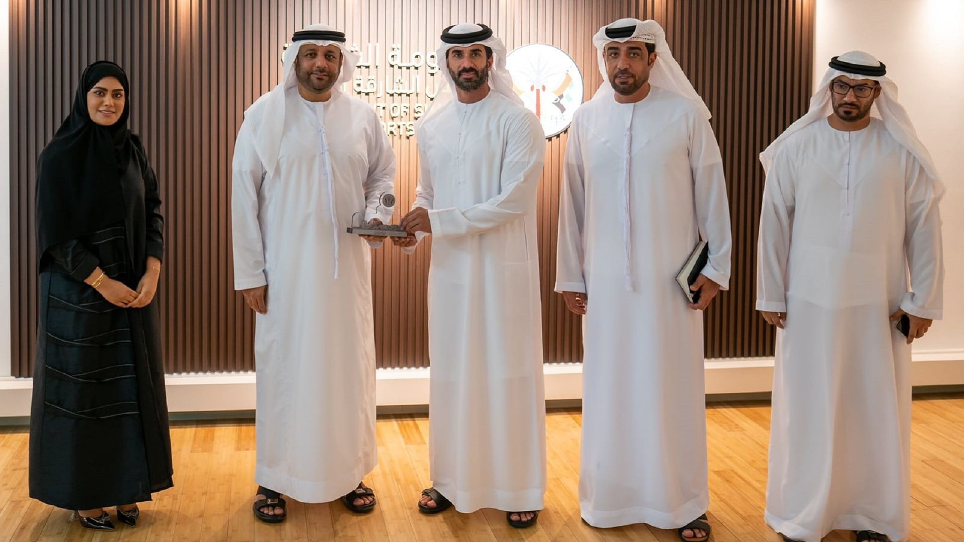 صورة بعنوان: "الشارقة الرياضي" واتحاد بناء الأجسام يبحثان تنظيم بطولات اللياقة 