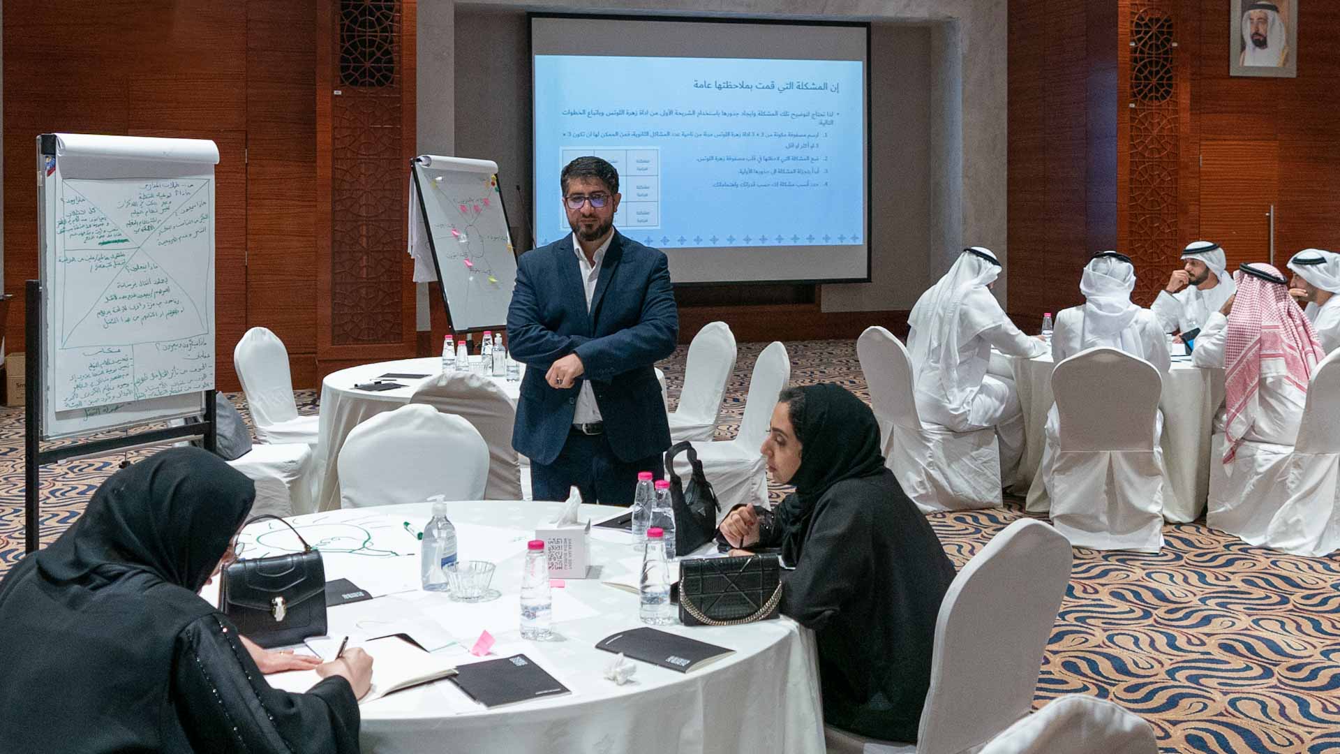 صورة بعنوان: المكتب الإعلامي لحكومة الشارقة يعزز تطوير مهارات التفكير المنتج 