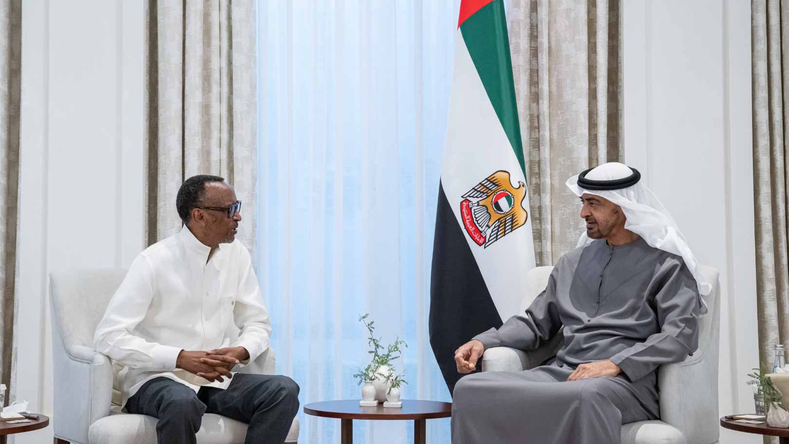 Image for the title: UAE President receives President of Rwanda 