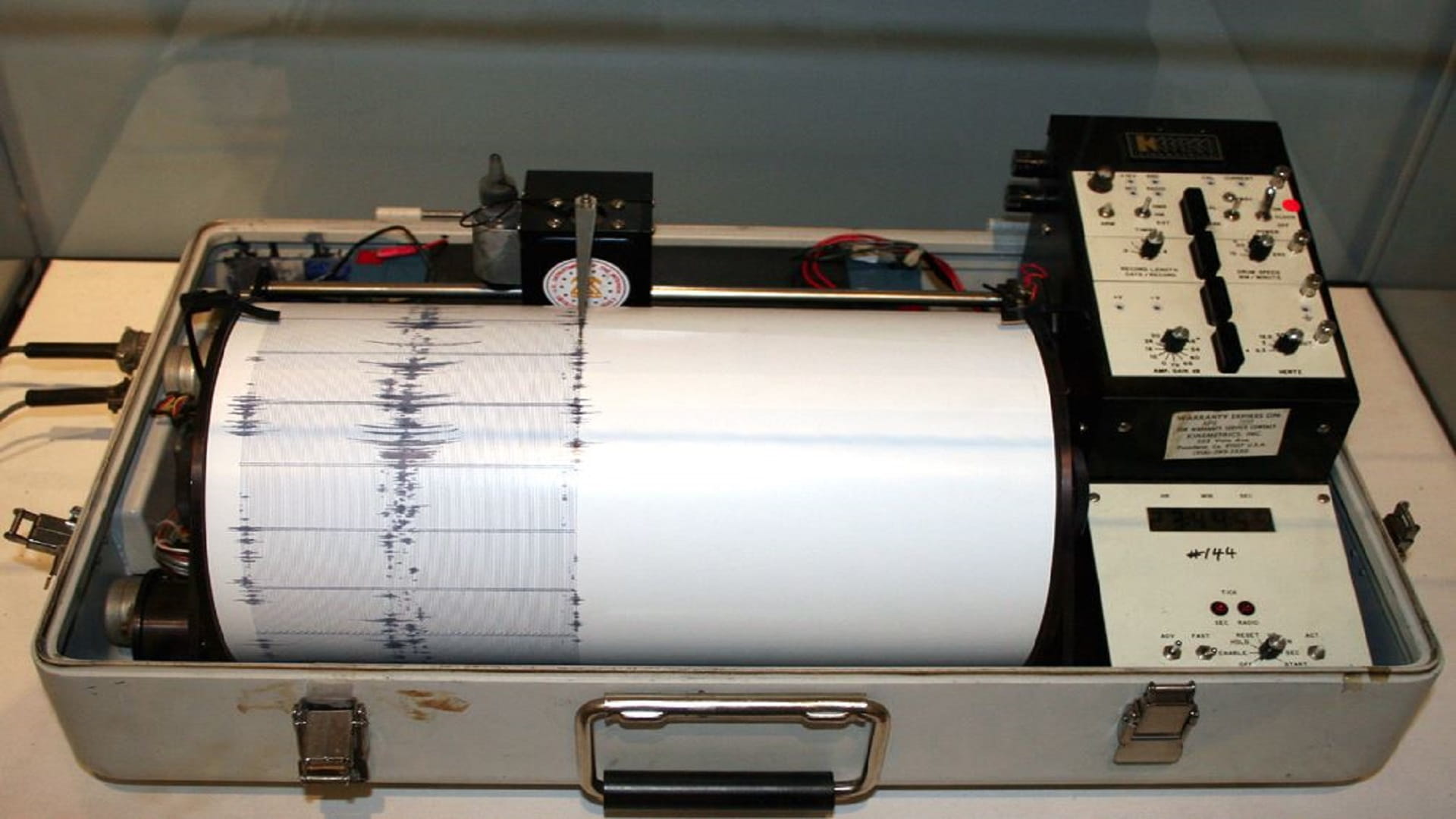 صورة بعنوان: زلزال بقوة 5.1 درجة يضرب جزر كرماديك قرب نيوزيلندا 