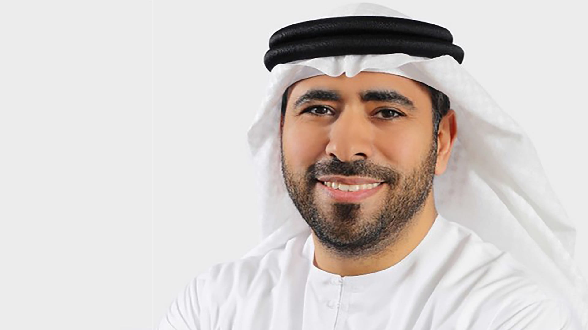 صورة بعنوان: ناصر الناصري يشيد بدعم القيادة الرشيدة لتطوير محطات "براكة" 