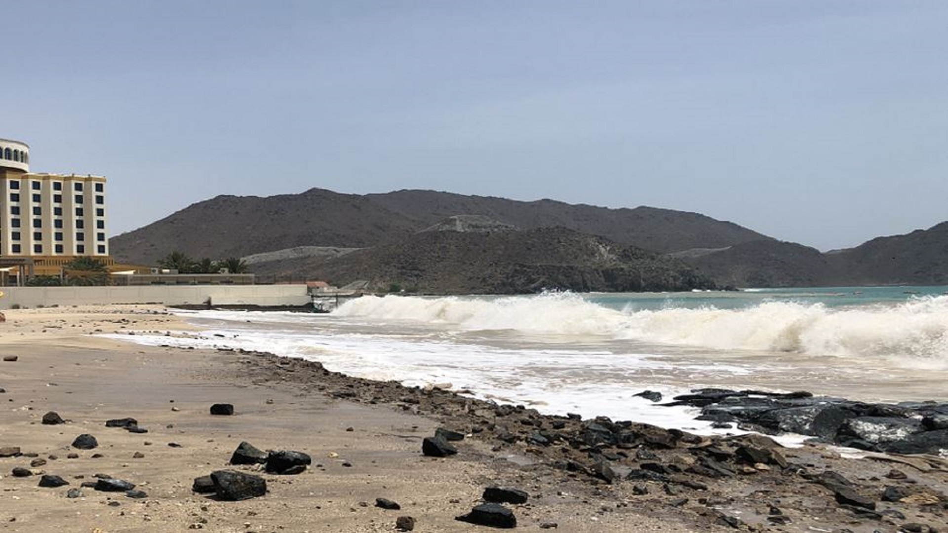 طقس الثلاثاء صحو لغائم جزئياً ورطب ليلاً وصباح الأربعاء 