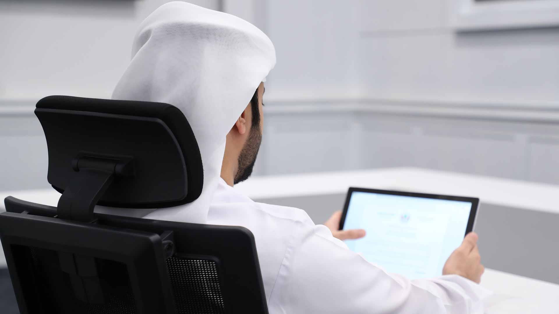 صورة بعنوان: "موارد الشارقة" تنفذ حزمة من البرامج التأهيلية للباحثين عن عمل   