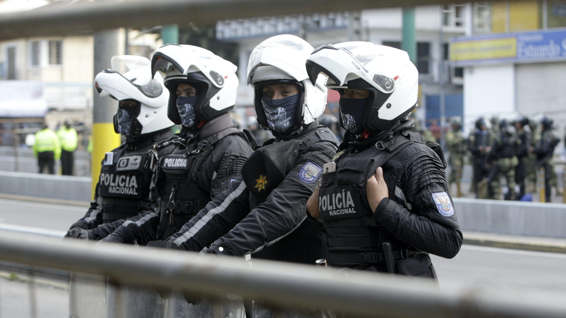 صورة بعنوان: رئيس الإكوادور يعلن حالة الطوارئ في3 مقاطعات مع استمرار المظاهرات  