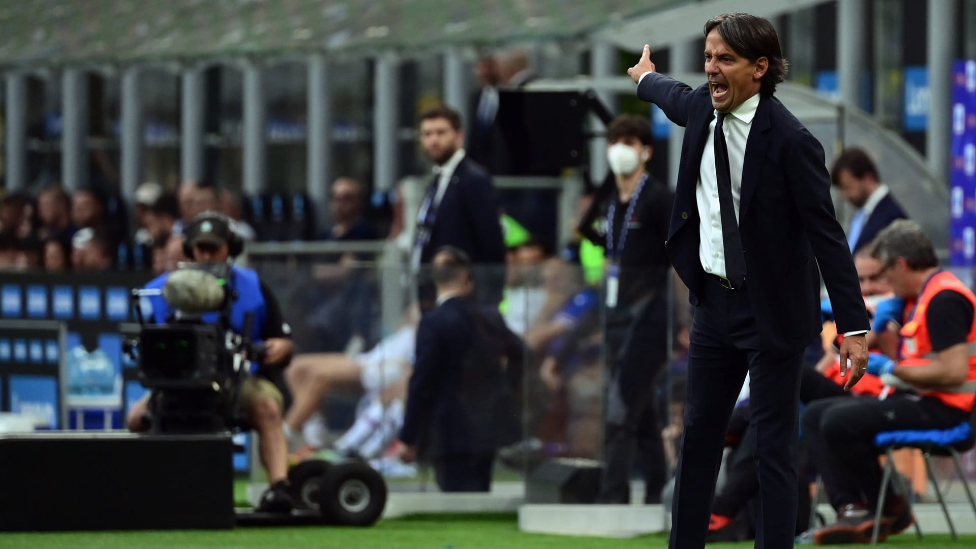 صورة بعنوان: نادي إنتر ميلان يمدد عقد مدربه انزاجي لمدة عامين آخرين 