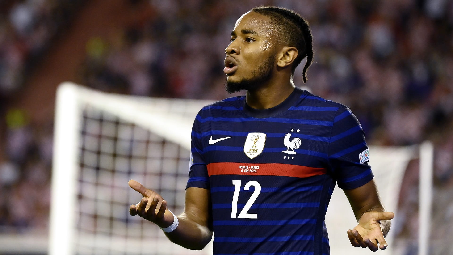 صورة بعنوان: نادي لايبزج الألماني يعلن تجديد عقد النجم نكونكو  