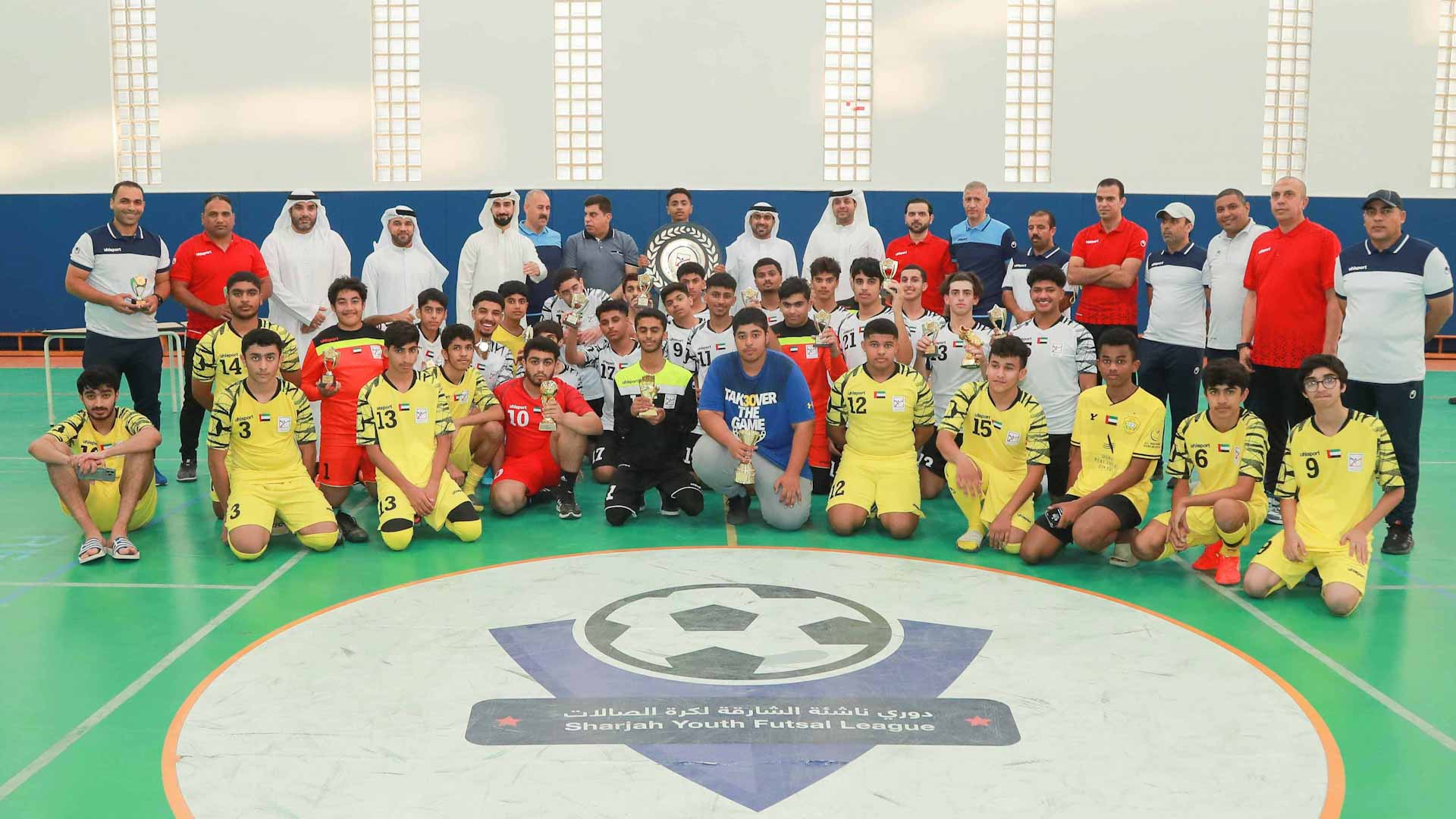 صورة بعنوان: "فريق واسط" بطل دوري ناشئة الشارقة لكرة قدم الصالات الـ 13 