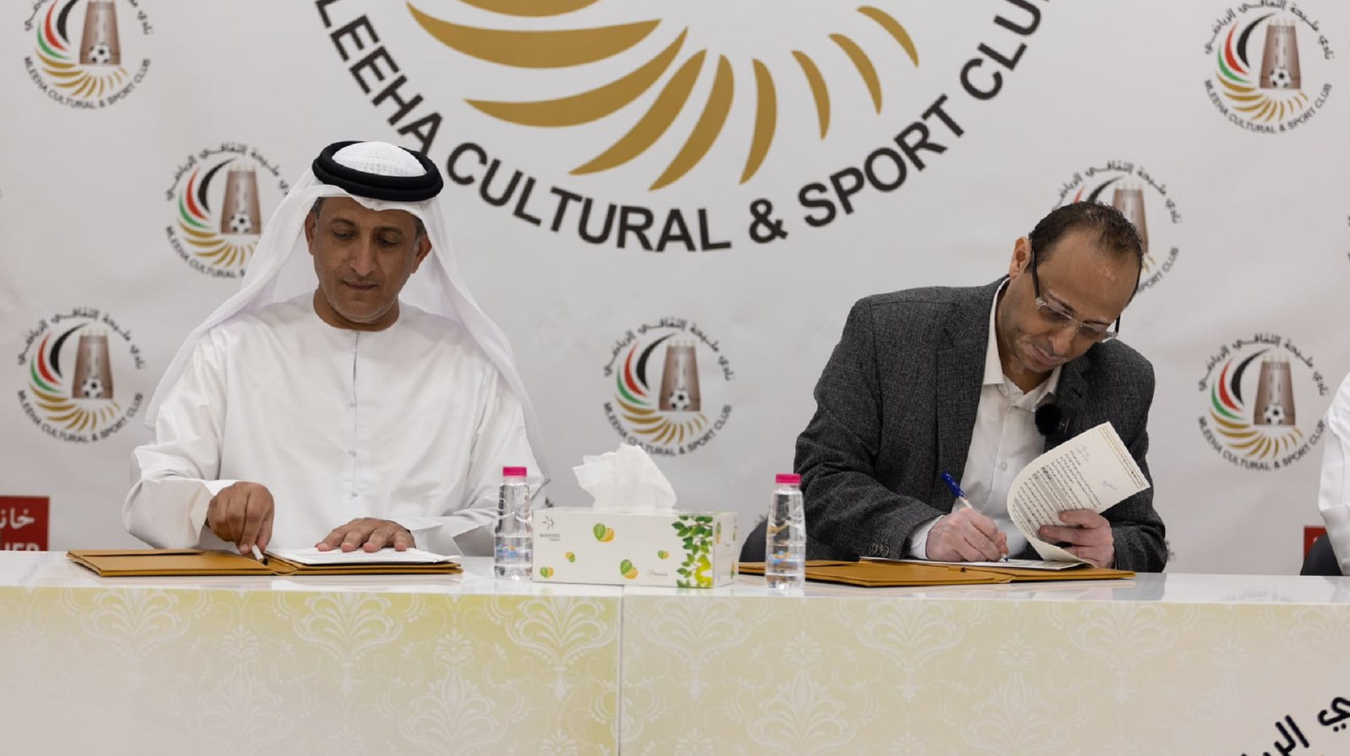 صورة بعنوان: نادي مليحة يتعاقد مع مدرب كرة قدم الصالات المصري خالد محمود 