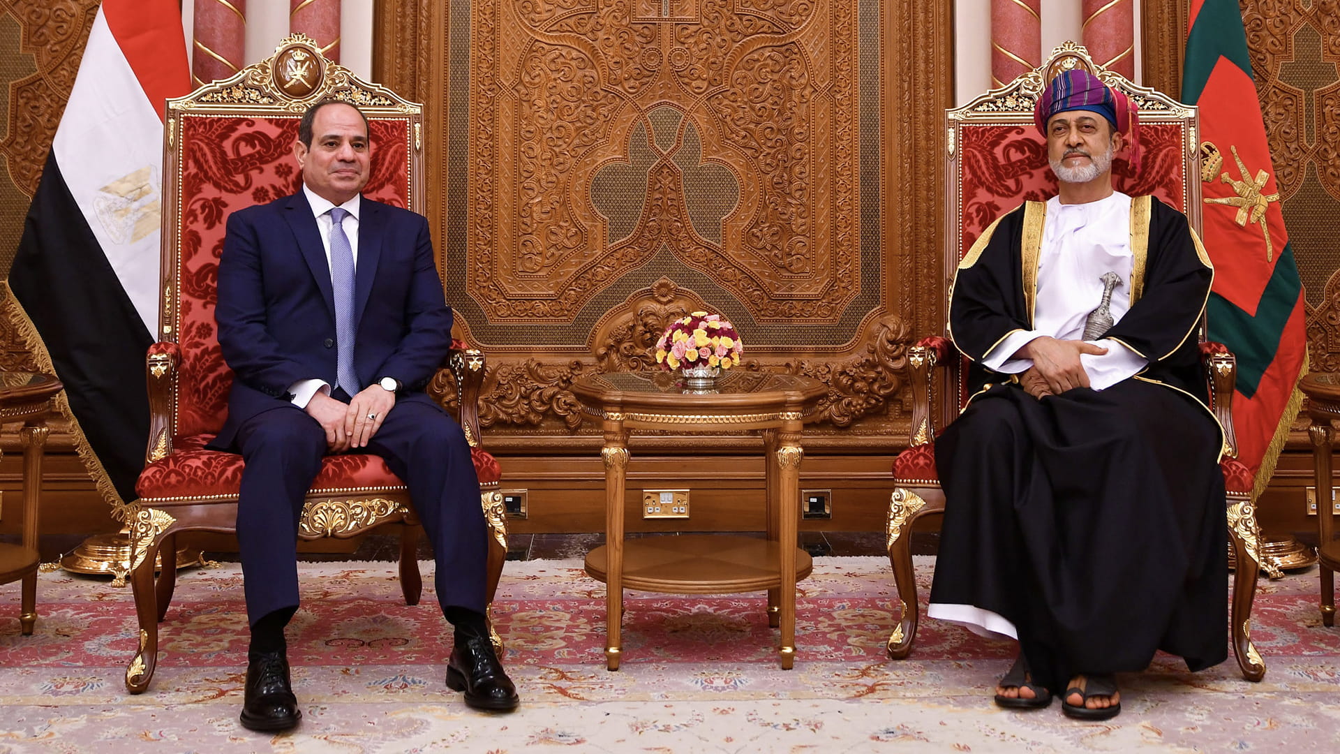 صورة بعنوان: سلطان عُمان والسيسي يبحثان أوجه التعاون الثنائي بين البلدين 